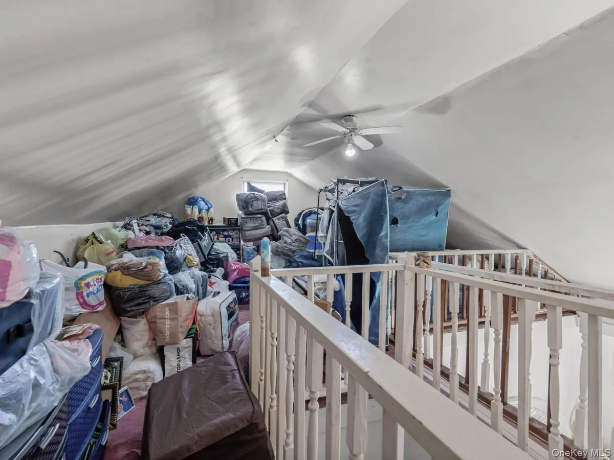 2721 Coldspring Road, New York, NY, 4 Bedrooms Bedrooms, 11 Rooms Rooms,3 BathroomsBathrooms,Residential Sale,For Rent,Coldspring,0,964200 2721 Coldspring Road, New York, NY, 4 Bedrooms Bedrooms, 11 Rooms Rooms,3 BathroomsBathrooms,Residential Sale,For Rent,Coldspring,0,964200