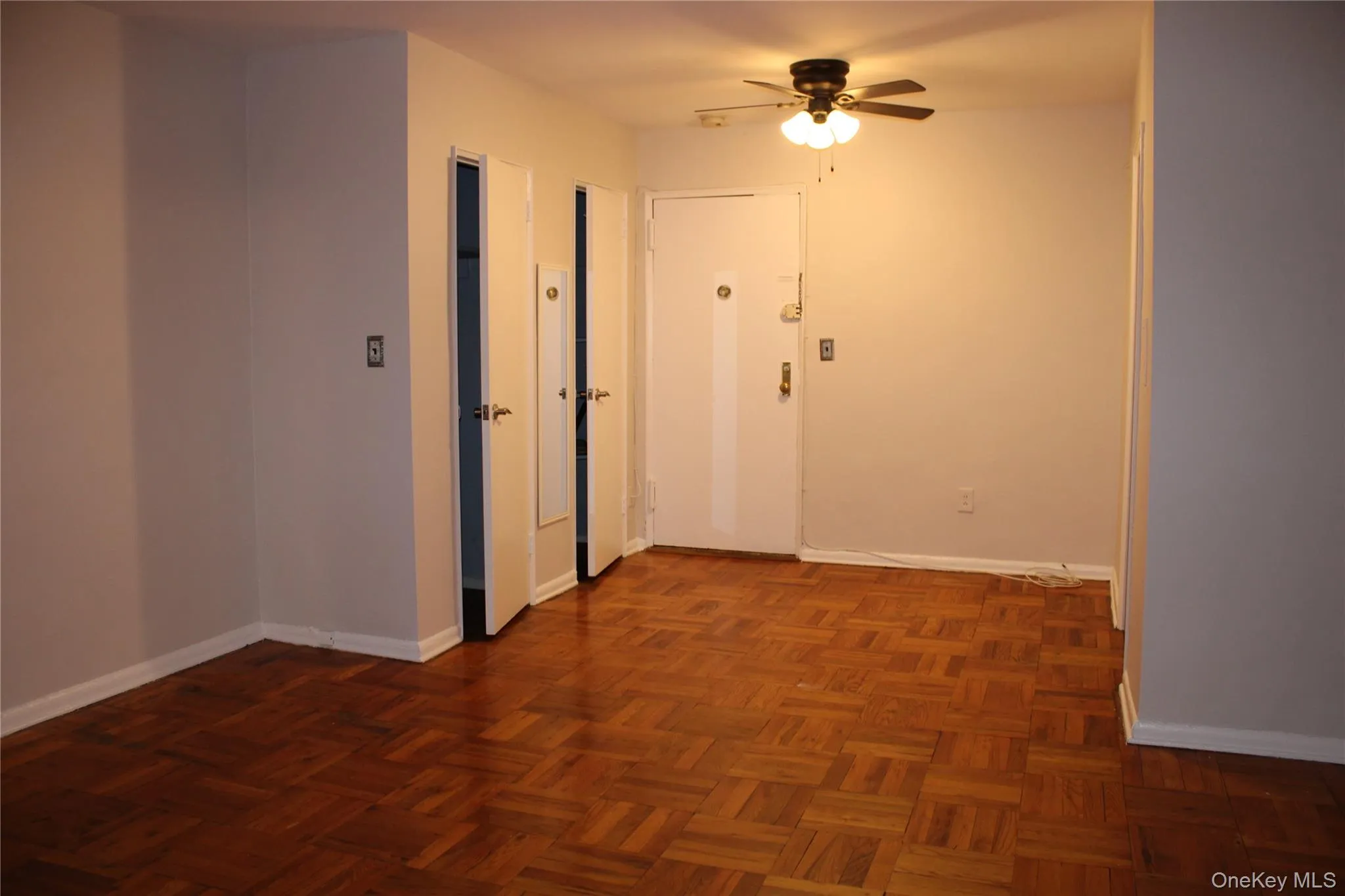 277 Bronx River Road, Yonkers, NY, 4 Rooms Rooms,1 BathroomBathrooms,Residential Lease,For Rent,Bronx River,0,964218 277 Bronx River Road, Yonkers, NY, 4 Rooms Rooms,1 BathroomBathrooms,Residential Lease,For Rent,Bronx River,0,964218