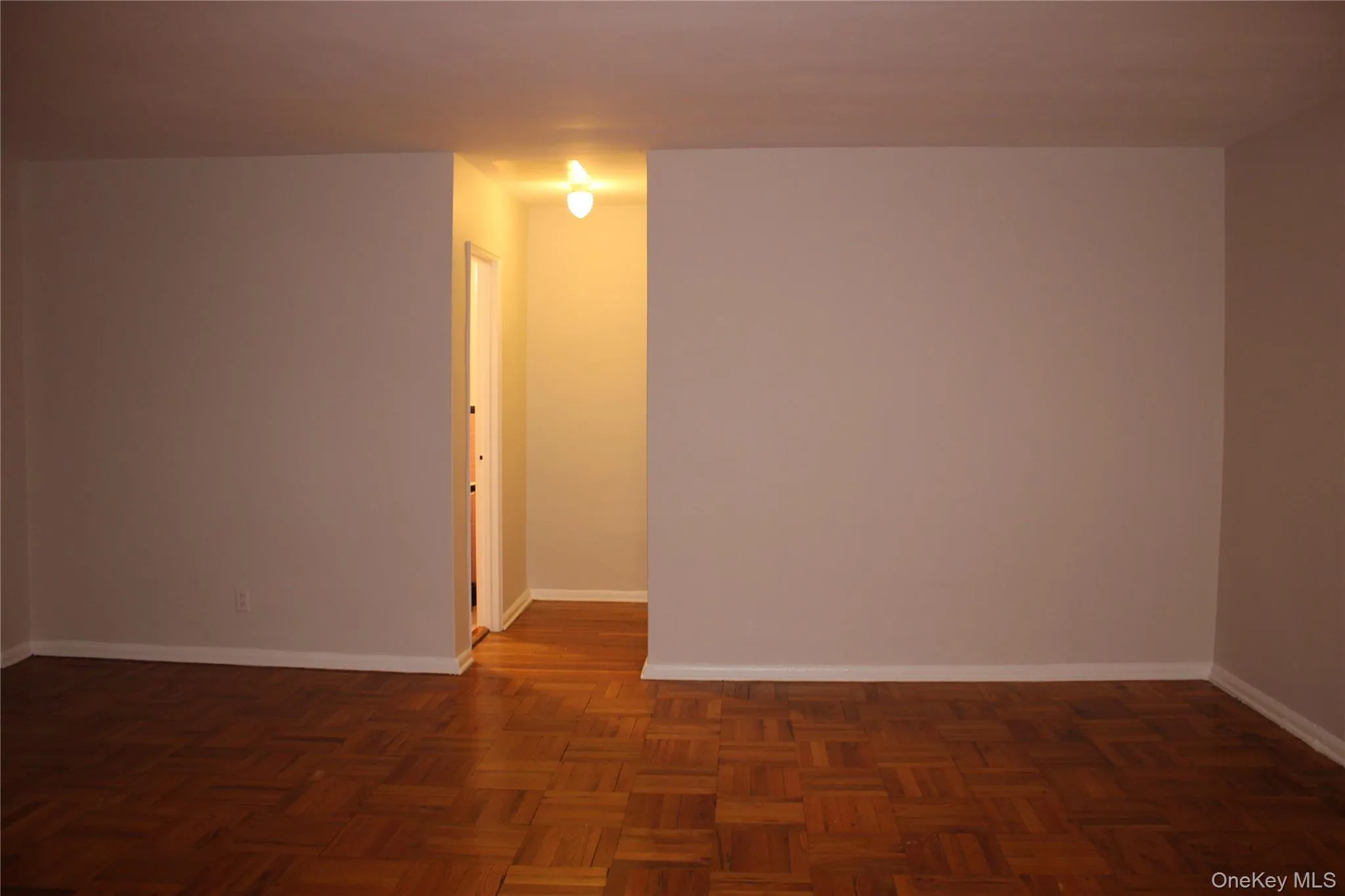 277 Bronx River Road, Yonkers, NY, 4 Rooms Rooms,1 BathroomBathrooms,Residential Lease,For Rent,Bronx River,0,964218 277 Bronx River Road, Yonkers, NY, 4 Rooms Rooms,1 BathroomBathrooms,Residential Lease,For Rent,Bronx River,0,964218