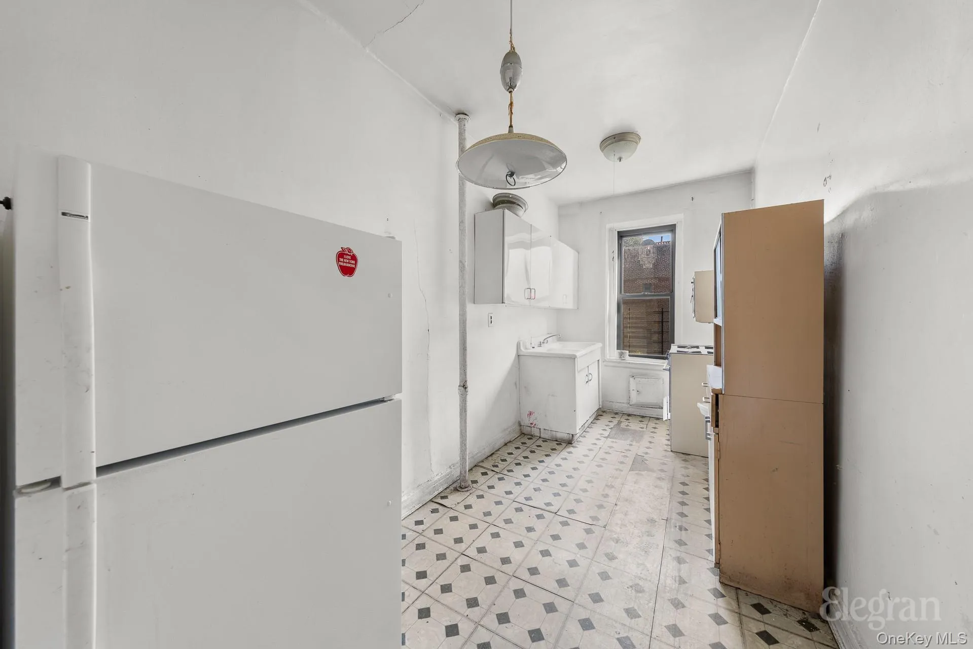 37-16 83, New York, NY, 1 Bedroom Bedrooms, 1 Room Rooms,1 BathroomBathrooms,Residential Sale,For Rent,83,0,964219 37-16 83, New York, NY, 1 Bedroom Bedrooms, 1 Room Rooms,1 BathroomBathrooms,Residential Sale,For Rent,83,0,964219
