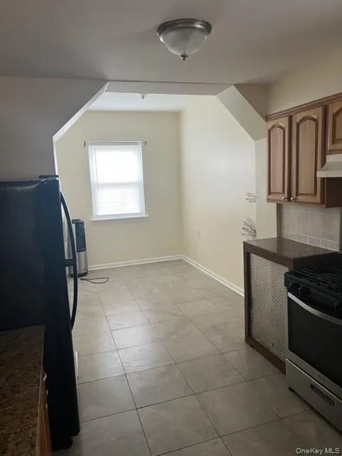 169 Tibbetts Road, Yonkers, NY, 3 Bedrooms Bedrooms, 7 Rooms Rooms,1 BathroomBathrooms,Residential Lease,For Rent,Tibbetts,0,964222 169 Tibbetts Road, Yonkers, NY, 3 Bedrooms Bedrooms, 7 Rooms Rooms,1 BathroomBathrooms,Residential Lease,For Rent,Tibbetts,0,964222