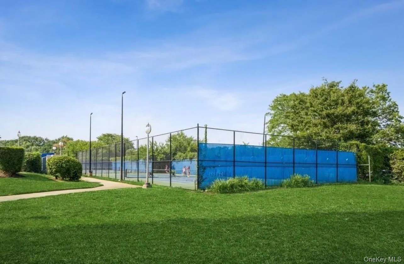 18-15 215 Street, New York, NY, 2 Bedrooms Bedrooms, 4 Rooms Rooms,2 BathroomsBathrooms,Residential,For Rent,215,0,964233 18-15 215 Street, New York, NY, 2 Bedrooms Bedrooms, 4 Rooms Rooms,2 BathroomsBathrooms,Residential,For Rent,215,0,964233
