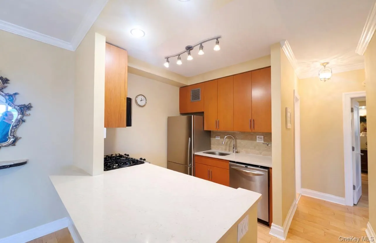 18-15 215 Street, New York, NY, 2 Bedrooms Bedrooms, 4 Rooms Rooms,2 BathroomsBathrooms,Residential,For Rent,215,0,964233 18-15 215 Street, New York, NY, 2 Bedrooms Bedrooms, 4 Rooms Rooms,2 BathroomsBathrooms,Residential,For Rent,215,0,964233