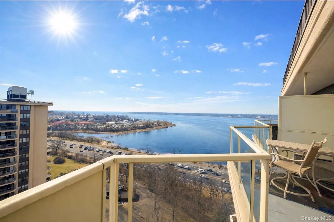 18-15 215 Street, New York, NY, 2 Bedrooms Bedrooms, 4 Rooms Rooms,2 BathroomsBathrooms,Residential,For Rent,215,0,964233 18-15 215 Street, New York, NY, 2 Bedrooms Bedrooms, 4 Rooms Rooms,2 BathroomsBathrooms,Residential,For Rent,215,0,964233