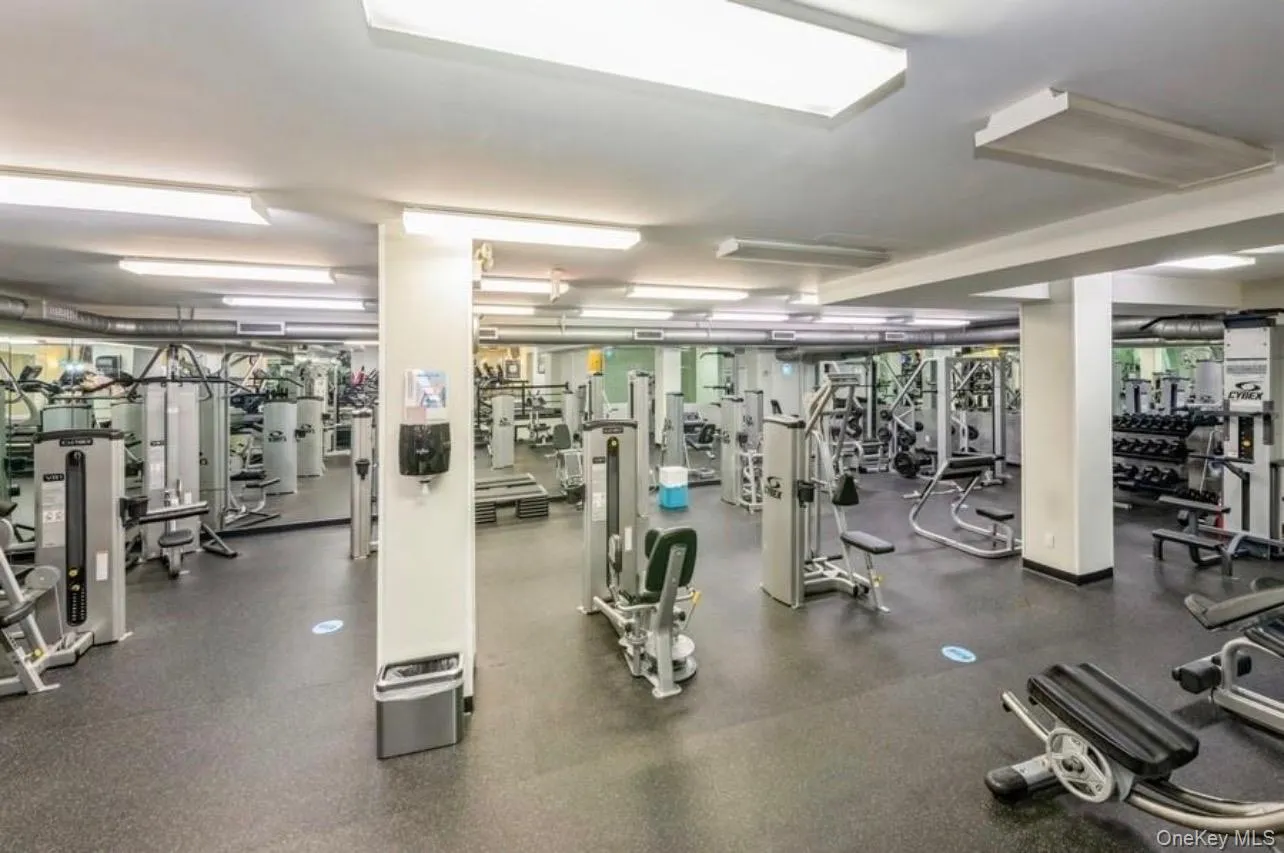 18-15 215 Street, New York, NY, 2 Bedrooms Bedrooms, 4 Rooms Rooms,2 BathroomsBathrooms,Residential,For Rent,215,0,964233 18-15 215 Street, New York, NY, 2 Bedrooms Bedrooms, 4 Rooms Rooms,2 BathroomsBathrooms,Residential,For Rent,215,0,964233