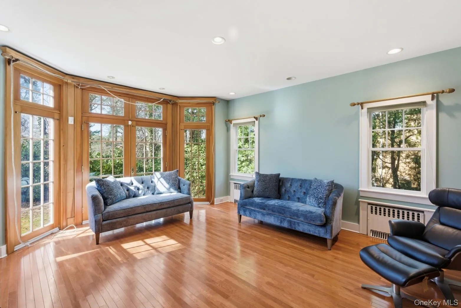 79 Red Ground Road, North Hempstead, NY, 4 Bedrooms Bedrooms, 9 Rooms Rooms,3 BathroomsBathrooms,Residential Lease,For Rent,Red Ground,0,964243 79 Red Ground Road, North Hempstead, NY, 4 Bedrooms Bedrooms, 9 Rooms Rooms,3 BathroomsBathrooms,Residential Lease,For Rent,Red Ground,0,964243