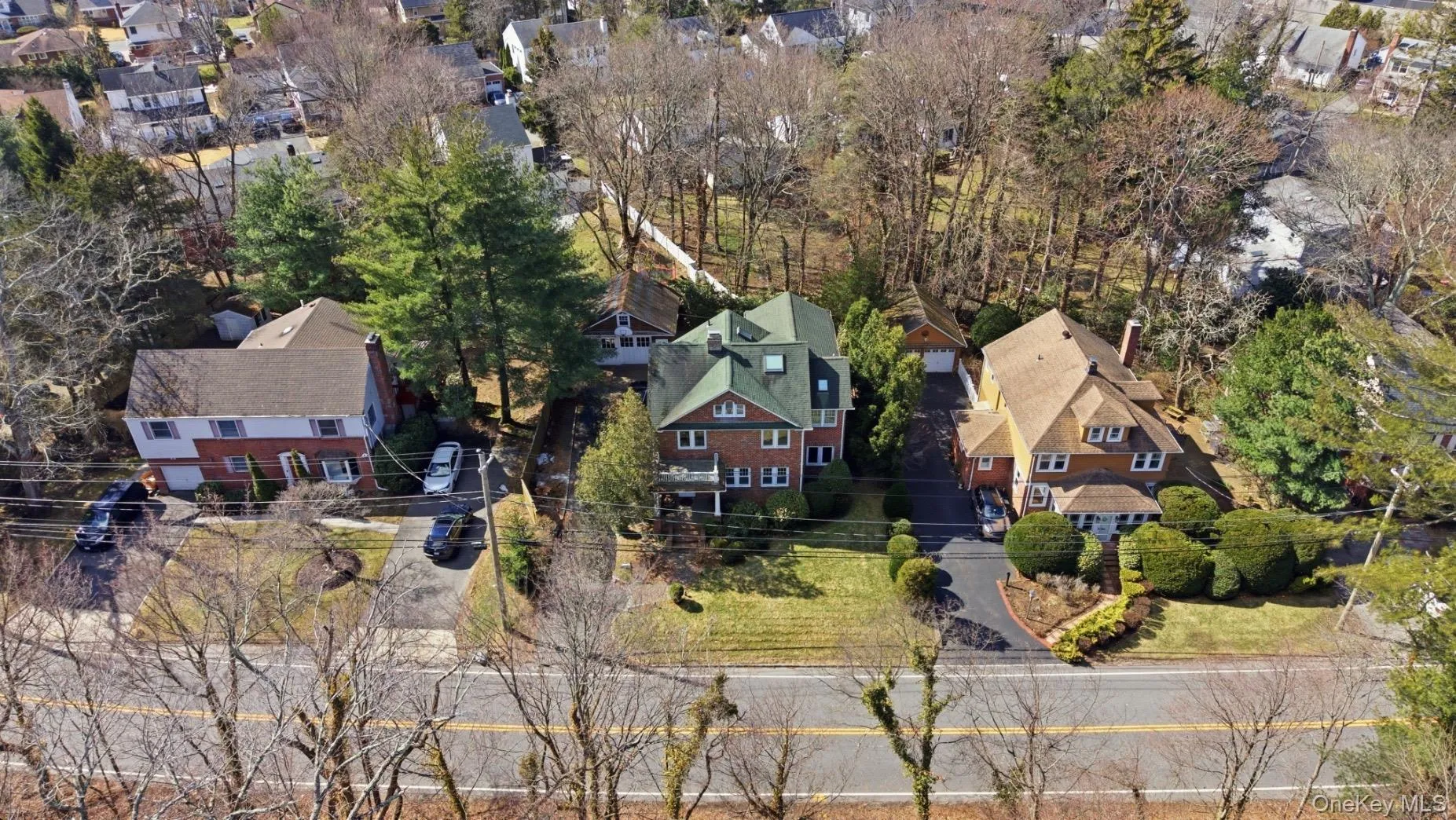 79 Red Ground Road, North Hempstead, NY, 4 Bedrooms Bedrooms, 9 Rooms Rooms,3 BathroomsBathrooms,Residential Lease,For Rent,Red Ground,0,964243 79 Red Ground Road, North Hempstead, NY, 4 Bedrooms Bedrooms, 9 Rooms Rooms,3 BathroomsBathrooms,Residential Lease,For Rent,Red Ground,0,964243