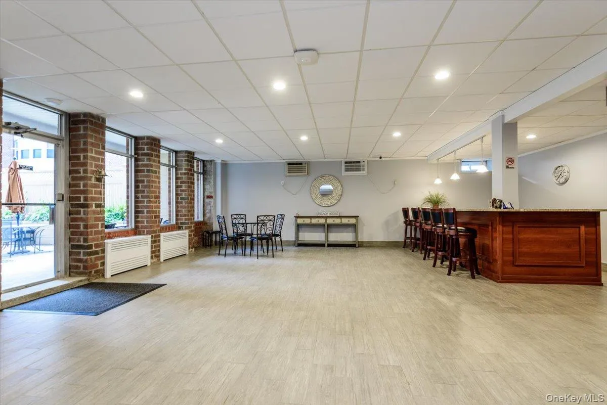 740 Broadway, Long Beach, NY, 3 Rooms Rooms,1 BathroomBathrooms,Residential Sale,For Rent,Broadway,0,964248 740 Broadway, Long Beach, NY, 3 Rooms Rooms,1 BathroomBathrooms,Residential Sale,For Rent,Broadway,0,964248