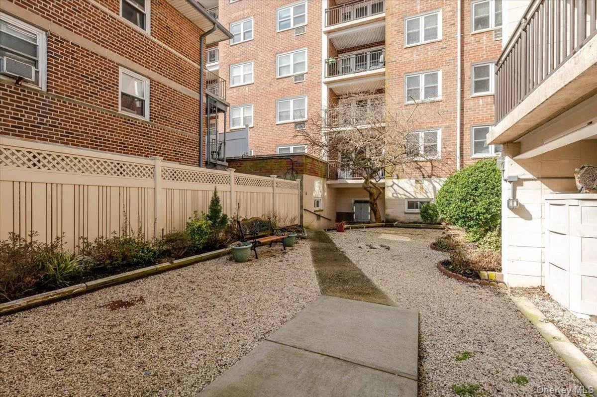 740 Broadway, Long Beach, NY, 3 Rooms Rooms,1 BathroomBathrooms,Residential Sale,For Rent,Broadway,0,964248 740 Broadway, Long Beach, NY, 3 Rooms Rooms,1 BathroomBathrooms,Residential Sale,For Rent,Broadway,0,964248