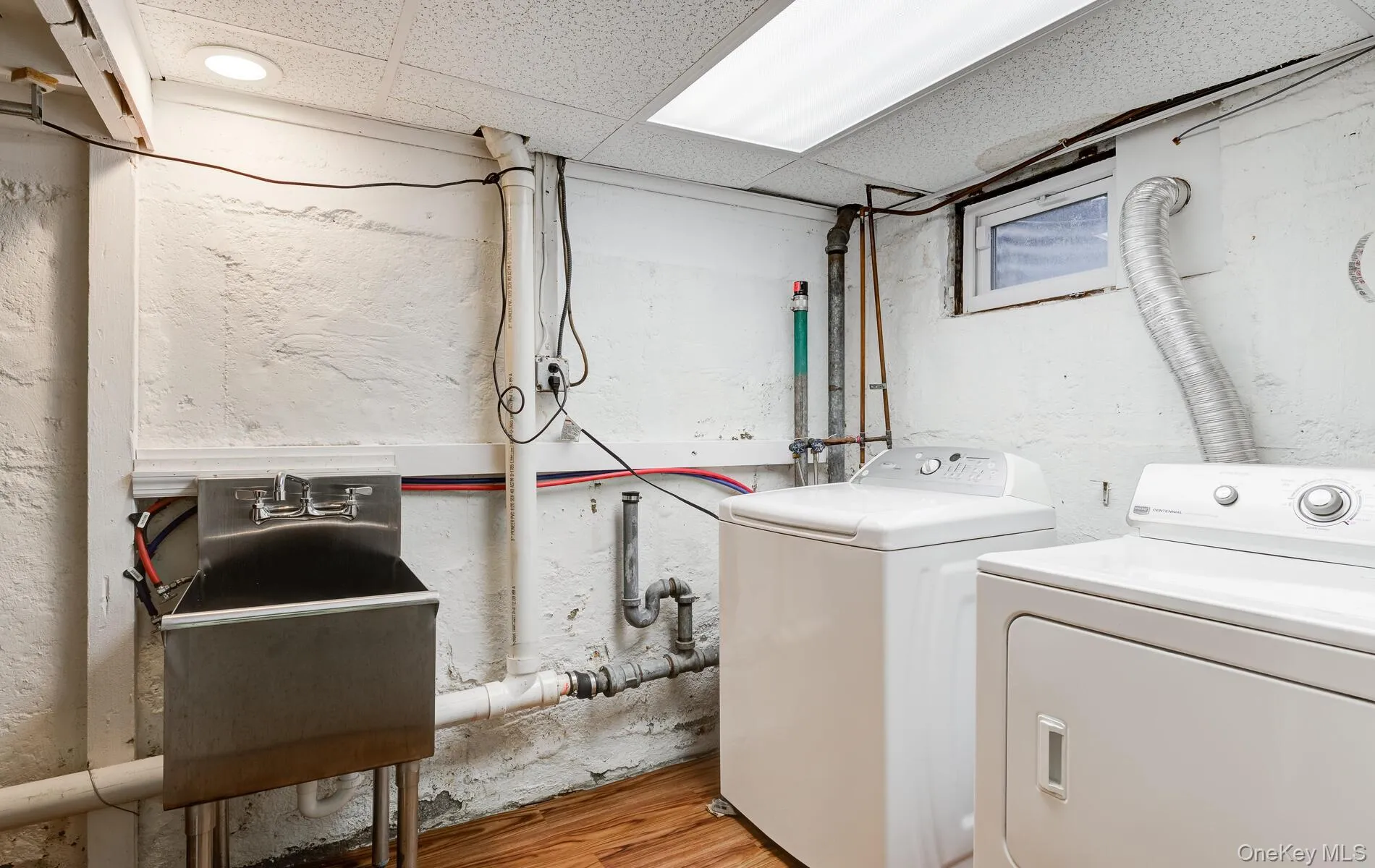 74 Mulberry Avenue, Hempstead, NY, 4 Bedrooms Bedrooms, 8 Rooms Rooms,2 BathroomsBathrooms,Residential Lease,For Rent,Mulberry,0,964251 74 Mulberry Avenue, Hempstead, NY, 4 Bedrooms Bedrooms, 8 Rooms Rooms,2 BathroomsBathrooms,Residential Lease,For Rent,Mulberry,0,964251