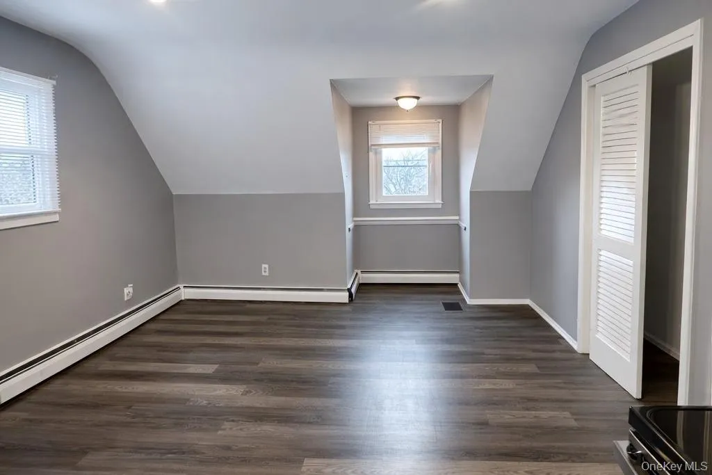 83 Lido Prom, Babylon, NY, 2 Bedrooms Bedrooms, 5 Rooms Rooms,1 BathroomBathrooms,Residential Lease,For Rent,Lido,0,964268 83 Lido Prom, Babylon, NY, 2 Bedrooms Bedrooms, 5 Rooms Rooms,1 BathroomBathrooms,Residential Lease,For Rent,Lido,0,964268