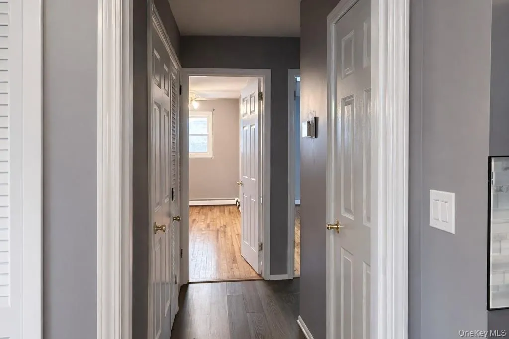 83 Lido Prom, Babylon, NY, 2 Bedrooms Bedrooms, 5 Rooms Rooms,1 BathroomBathrooms,Residential Lease,For Rent,Lido,0,964268 83 Lido Prom, Babylon, NY, 2 Bedrooms Bedrooms, 5 Rooms Rooms,1 BathroomBathrooms,Residential Lease,For Rent,Lido,0,964268