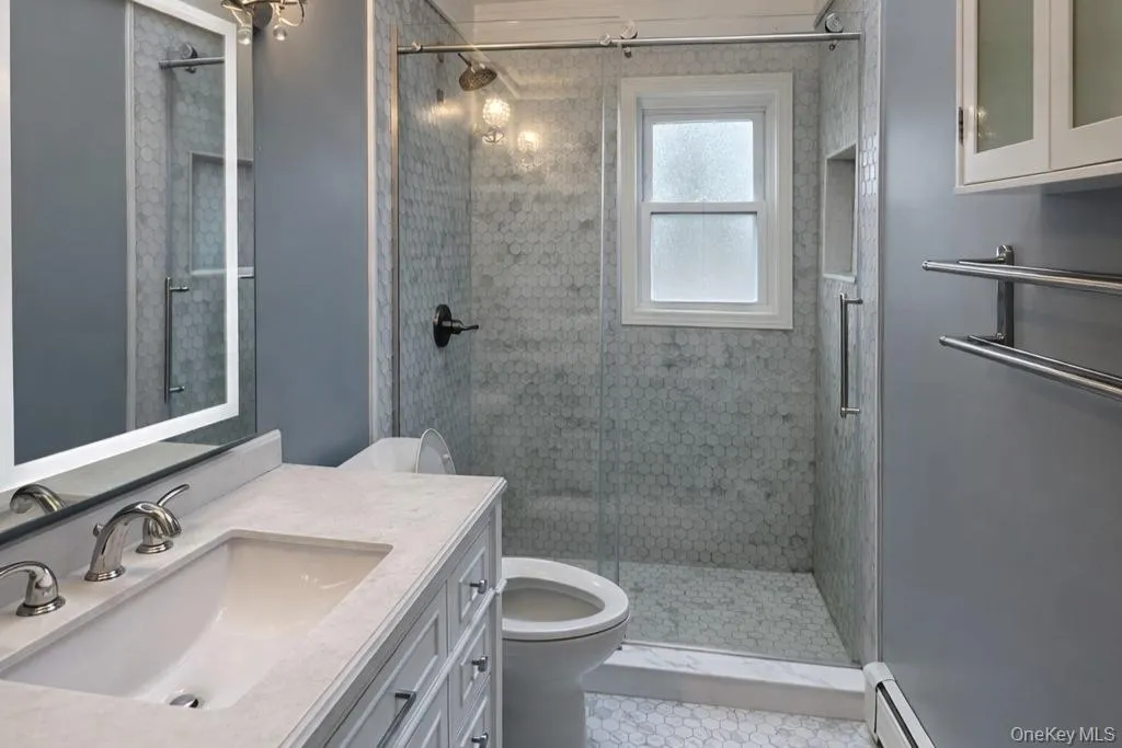 83 Lido Prom, Babylon, NY, 2 Bedrooms Bedrooms, 5 Rooms Rooms,1 BathroomBathrooms,Residential Lease,For Rent,Lido,0,964268 83 Lido Prom, Babylon, NY, 2 Bedrooms Bedrooms, 5 Rooms Rooms,1 BathroomBathrooms,Residential Lease,For Rent,Lido,0,964268