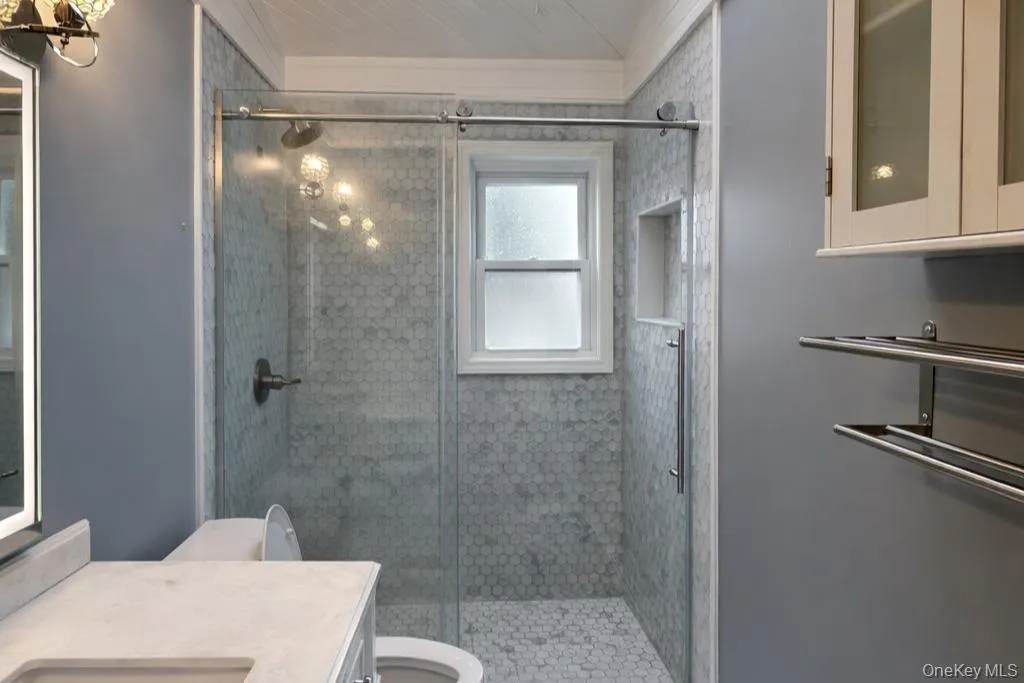 83 Lido Prom, Babylon, NY, 2 Bedrooms Bedrooms, 5 Rooms Rooms,1 BathroomBathrooms,Residential Lease,For Rent,Lido,0,964268 83 Lido Prom, Babylon, NY, 2 Bedrooms Bedrooms, 5 Rooms Rooms,1 BathroomBathrooms,Residential Lease,For Rent,Lido,0,964268