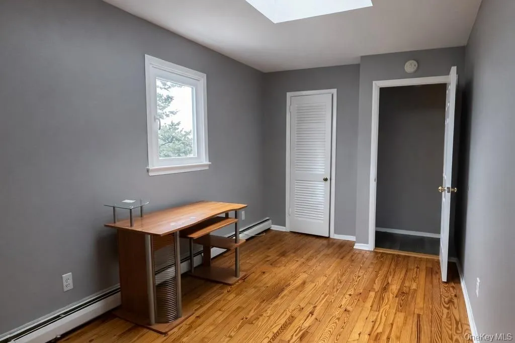 83 Lido Prom, Babylon, NY, 2 Bedrooms Bedrooms, 5 Rooms Rooms,1 BathroomBathrooms,Residential Lease,For Rent,Lido,0,964268 83 Lido Prom, Babylon, NY, 2 Bedrooms Bedrooms, 5 Rooms Rooms,1 BathroomBathrooms,Residential Lease,For Rent,Lido,0,964268