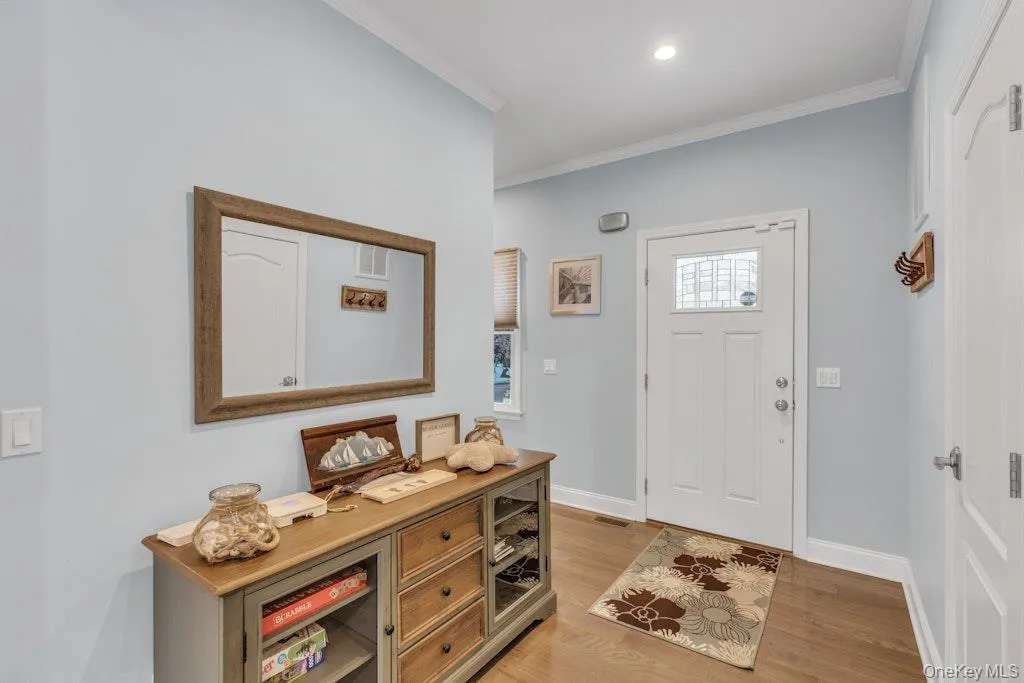 300 Fiddler Lane, Southold, NY, 3 Bedrooms Bedrooms, 8 Rooms Rooms,4 BathroomsBathrooms,Residential Lease,For Rent,Fiddler,0,964278 300 Fiddler Lane, Southold, NY, 3 Bedrooms Bedrooms, 8 Rooms Rooms,4 BathroomsBathrooms,Residential Lease,For Rent,Fiddler,0,964278