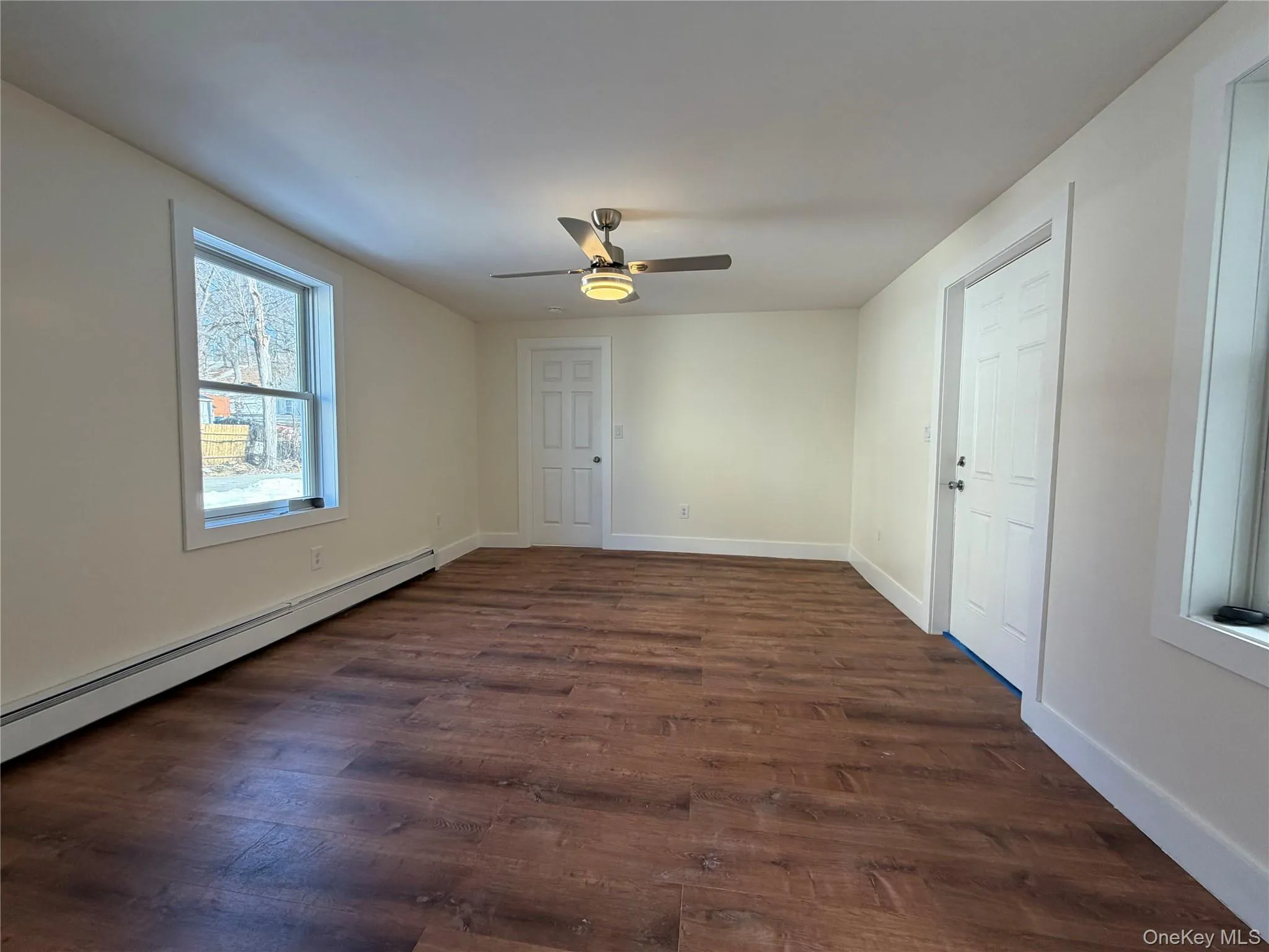 155 Clinton Street, Poughkeepsie, NY, 2 Bedrooms Bedrooms, 4 Rooms Rooms,1 BathroomBathrooms,Residential Lease,For Rent,Clinton,0,964326 155 Clinton Street, Poughkeepsie, NY, 2 Bedrooms Bedrooms, 4 Rooms Rooms,1 BathroomBathrooms,Residential Lease,For Rent,Clinton,0,964326