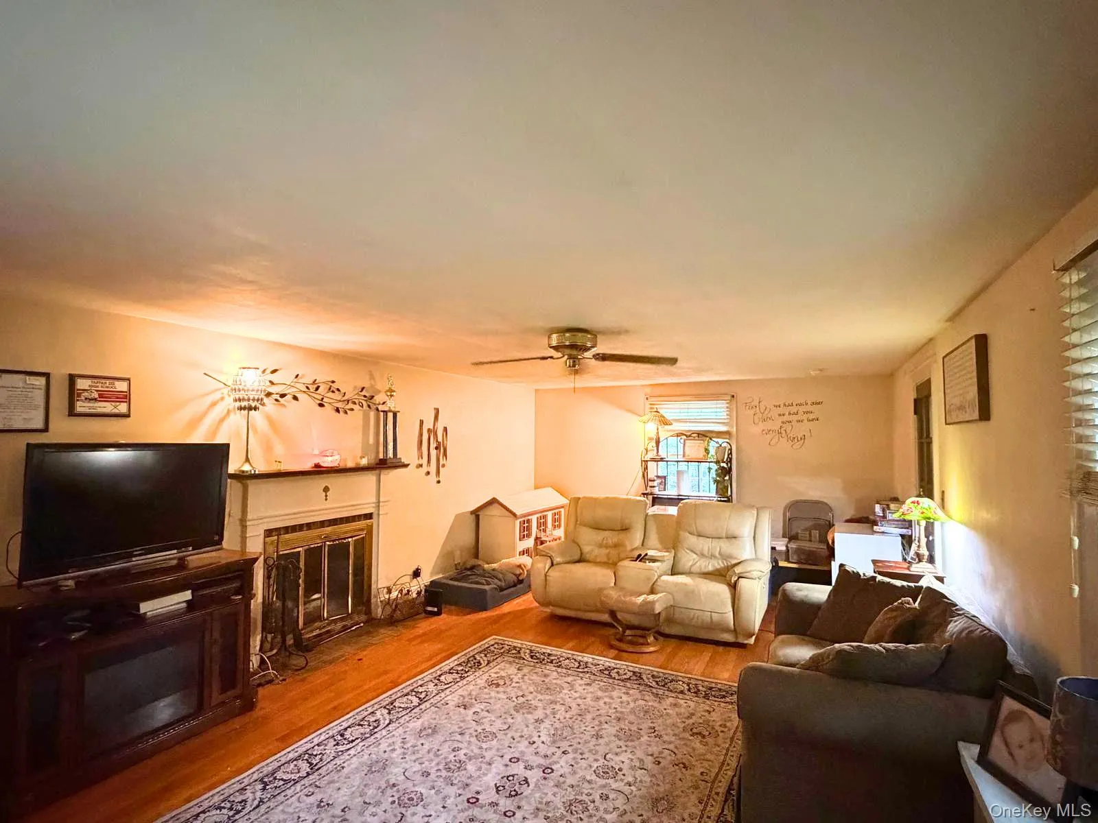 6 Waldron Terrace, Ramapo, NY, 3 Bedrooms Bedrooms, 6 Rooms Rooms,1 BathroomBathrooms,Residential,For Rent,Waldron,0,964340 6 Waldron Terrace, Ramapo, NY, 3 Bedrooms Bedrooms, 6 Rooms Rooms,1 BathroomBathrooms,Residential,For Rent,Waldron,0,964340