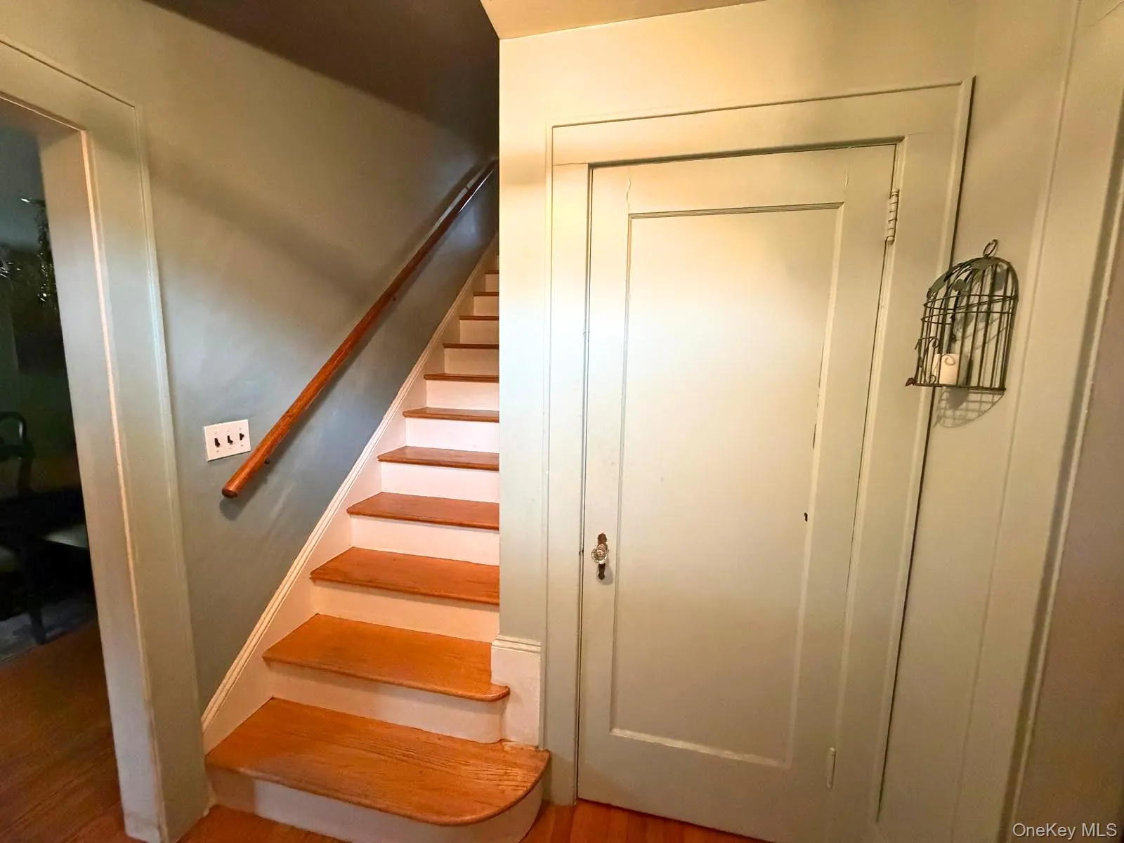 6 Waldron Terrace, Ramapo, NY, 3 Bedrooms Bedrooms, 6 Rooms Rooms,1 BathroomBathrooms,Residential,For Rent,Waldron,0,964340 6 Waldron Terrace, Ramapo, NY, 3 Bedrooms Bedrooms, 6 Rooms Rooms,1 BathroomBathrooms,Residential,For Rent,Waldron,0,964340