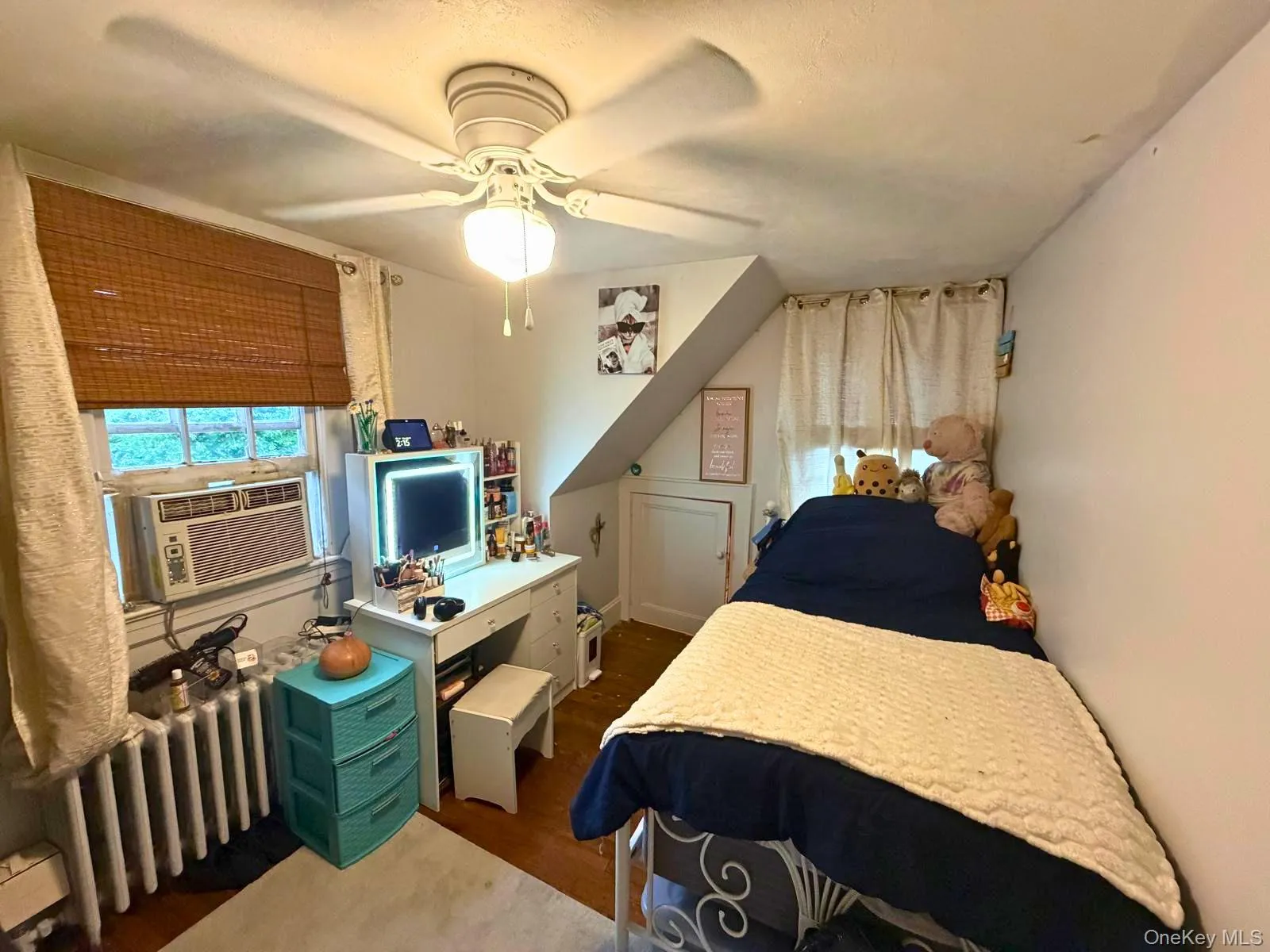 6 Waldron Terrace, Ramapo, NY, 3 Bedrooms Bedrooms, 6 Rooms Rooms,1 BathroomBathrooms,Residential,For Rent,Waldron,0,964340 6 Waldron Terrace, Ramapo, NY, 3 Bedrooms Bedrooms, 6 Rooms Rooms,1 BathroomBathrooms,Residential,For Rent,Waldron,0,964340