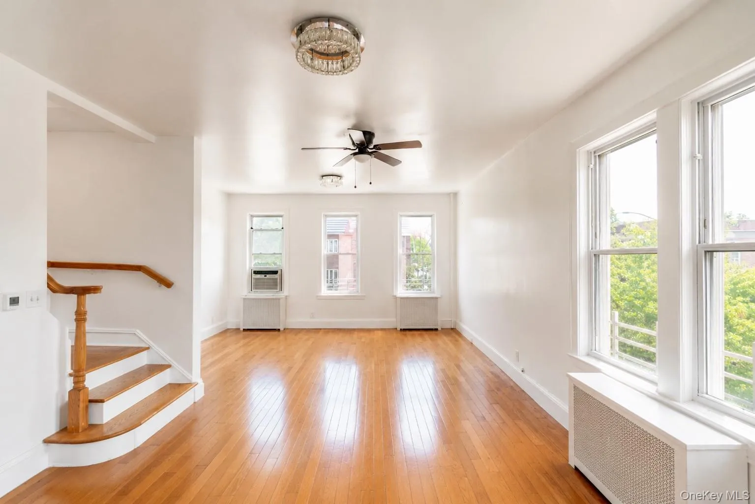 9701 69th Avenue, New York, NY, 5 Bedrooms Bedrooms, 8 Rooms Rooms,2 BathroomsBathrooms,Residential,For Rent,69th,0,964358 9701 69th Avenue, New York, NY, 5 Bedrooms Bedrooms, 8 Rooms Rooms,2 BathroomsBathrooms,Residential,For Rent,69th,0,964358