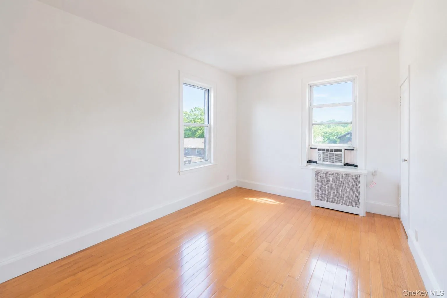 9701 69th Avenue, New York, NY, 5 Bedrooms Bedrooms, 8 Rooms Rooms,2 BathroomsBathrooms,Residential,For Rent,69th,0,964358 9701 69th Avenue, New York, NY, 5 Bedrooms Bedrooms, 8 Rooms Rooms,2 BathroomsBathrooms,Residential,For Rent,69th,0,964358