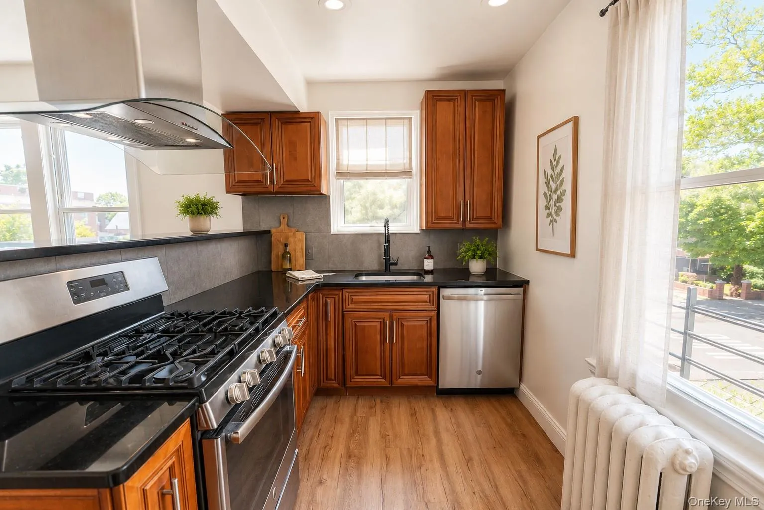 9701 69th Avenue, New York, NY, 5 Bedrooms Bedrooms, 8 Rooms Rooms,2 BathroomsBathrooms,Residential,For Rent,69th,0,964358 9701 69th Avenue, New York, NY, 5 Bedrooms Bedrooms, 8 Rooms Rooms,2 BathroomsBathrooms,Residential,For Rent,69th,0,964358
