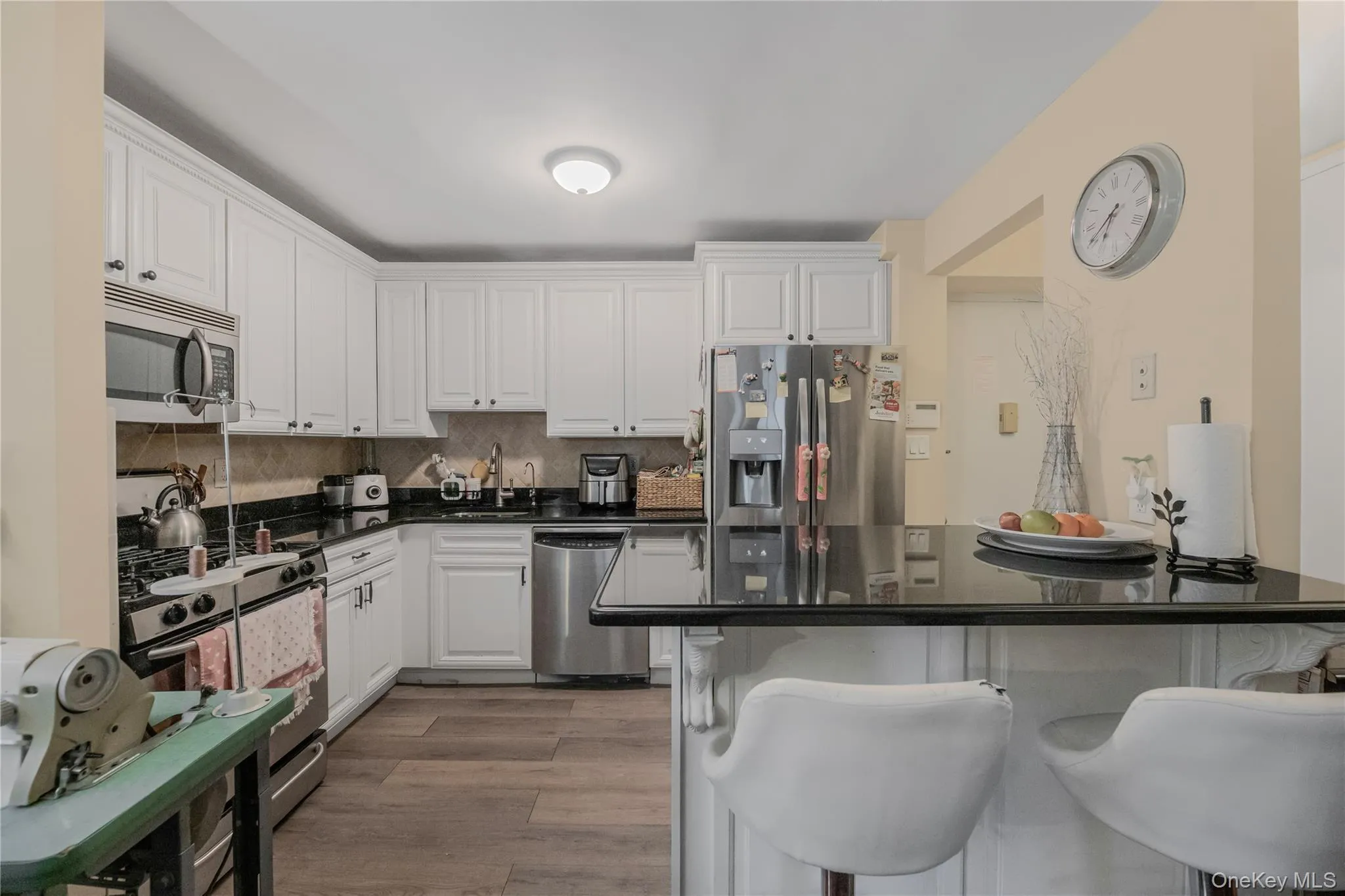 3220 Fairfield Avenue, New York, NY, 2 Bedrooms Bedrooms, 5 Rooms Rooms,2 BathroomsBathrooms,Residential,For Rent,Fairfield,0,964363 3220 Fairfield Avenue, New York, NY, 2 Bedrooms Bedrooms, 5 Rooms Rooms,2 BathroomsBathrooms,Residential,For Rent,Fairfield,0,964363