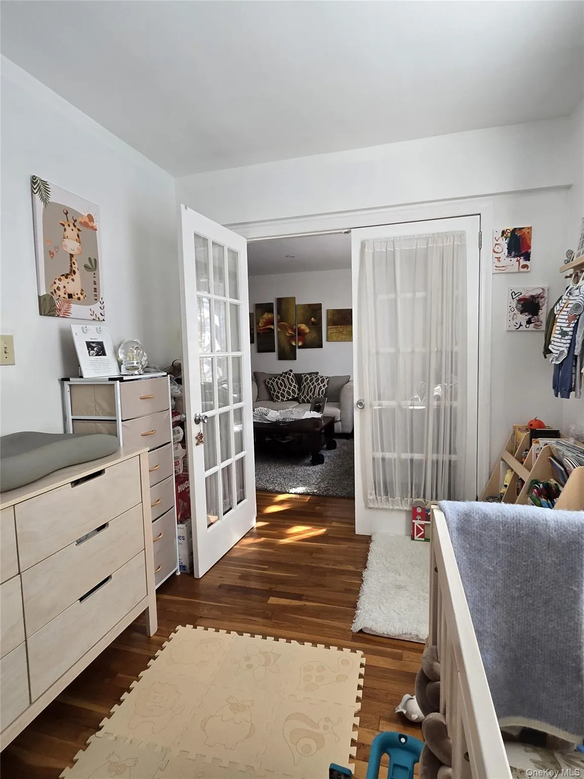 226-26 Union Turnpike, New York, NY, 2 Bedrooms Bedrooms, 5 Rooms Rooms,1 BathroomBathrooms,Residential,For Rent,Union Turnpike,0,KEY964364 226-26 Union Turnpike, New York, NY, 2 Bedrooms Bedrooms, 5 Rooms Rooms,1 BathroomBathrooms,Residential,For Rent,Union Turnpike,0,KEY964364