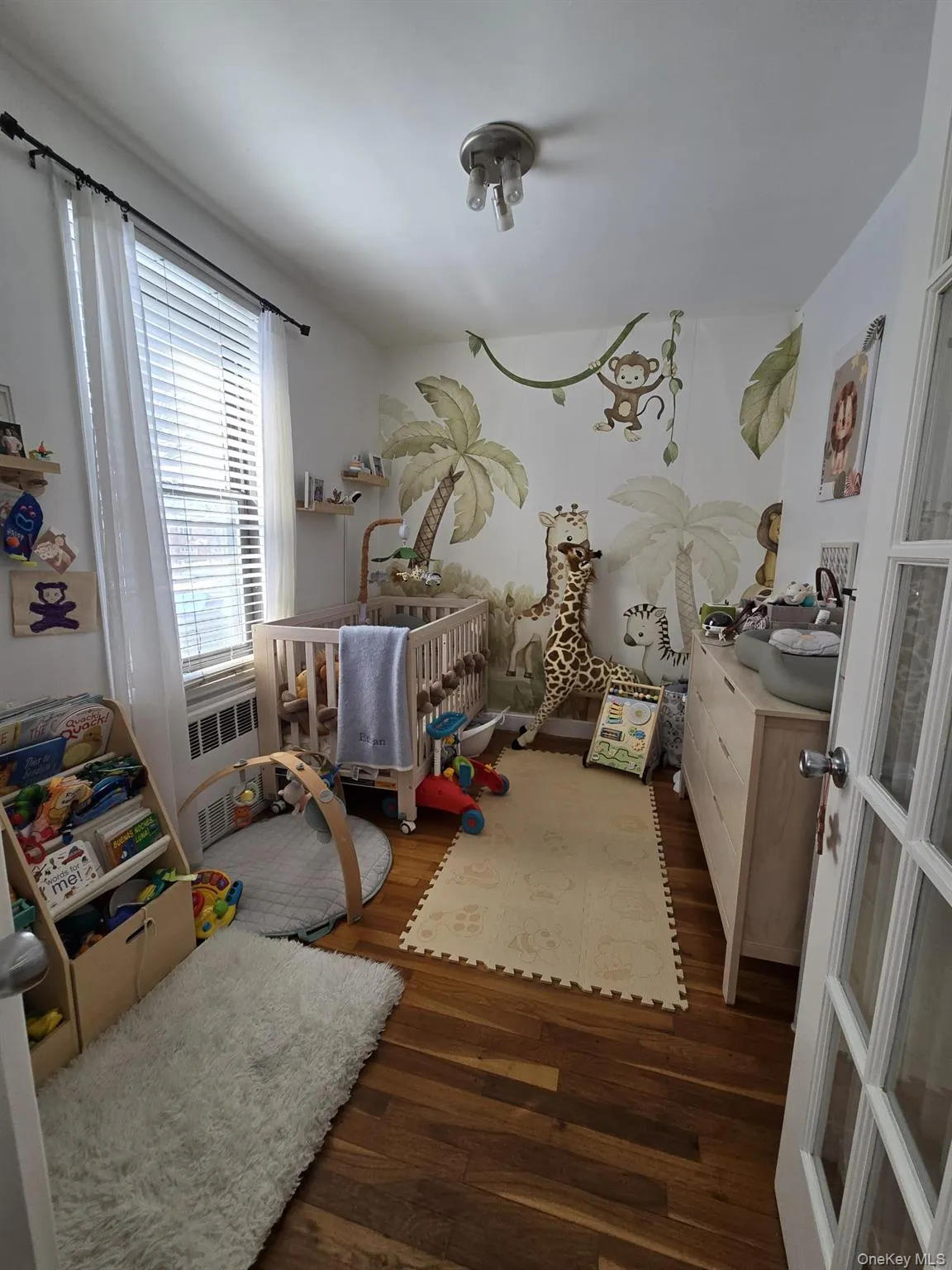 226-26 Union Turnpike, New York, NY, 2 Bedrooms Bedrooms, 5 Rooms Rooms,1 BathroomBathrooms,Residential,For Rent,Union Turnpike,0,KEY964364 226-26 Union Turnpike, New York, NY, 2 Bedrooms Bedrooms, 5 Rooms Rooms,1 BathroomBathrooms,Residential,For Rent,Union Turnpike,0,KEY964364