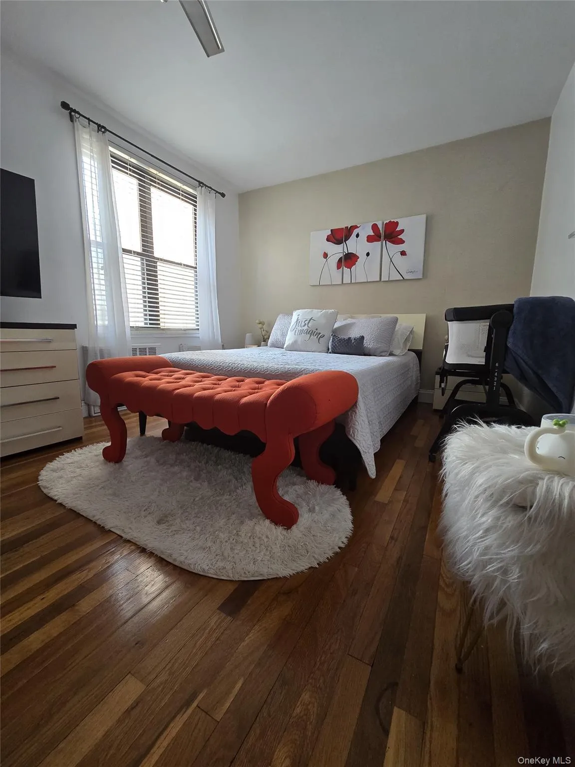 226-26 Union Turnpike, New York, NY, 2 Bedrooms Bedrooms, 5 Rooms Rooms,1 BathroomBathrooms,Residential,For Rent,Union Turnpike,0,KEY964364 226-26 Union Turnpike, New York, NY, 2 Bedrooms Bedrooms, 5 Rooms Rooms,1 BathroomBathrooms,Residential,For Rent,Union Turnpike,0,KEY964364
