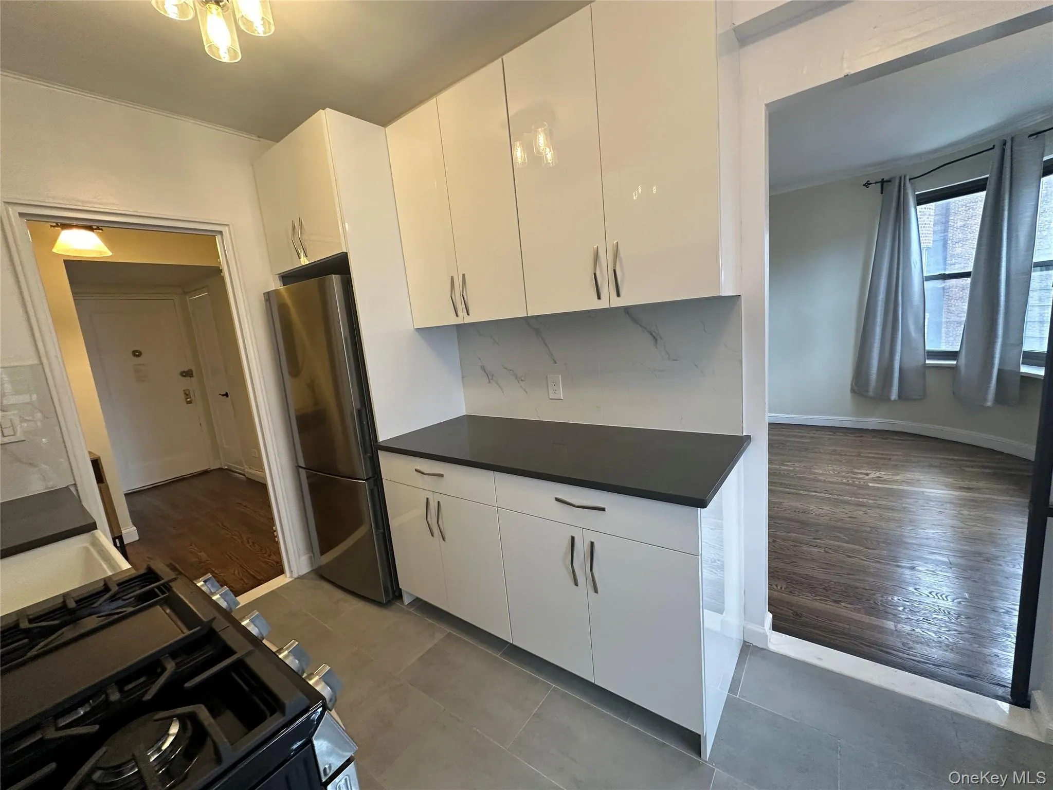 98-76 Queens Boulevard, New York, NY, 1 Bedroom Bedrooms, 1 Room Rooms,1 BathroomBathrooms,Residential Lease,For Rent,Queens,0,964370 98-76 Queens Boulevard, New York, NY, 1 Bedroom Bedrooms, 1 Room Rooms,1 BathroomBathrooms,Residential Lease,For Rent,Queens,0,964370