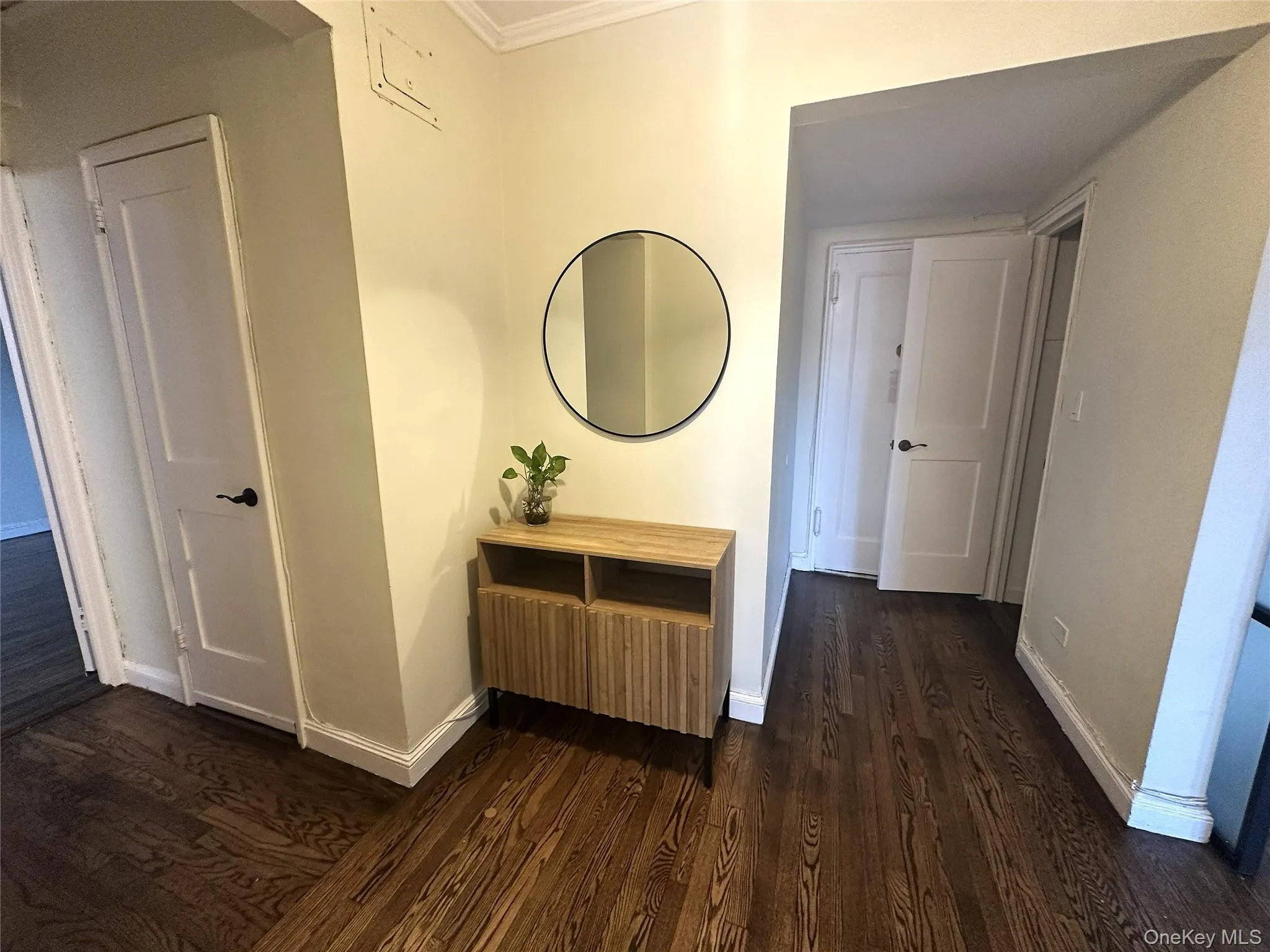 98-76 Queens Boulevard, New York, NY, 1 Bedroom Bedrooms, 1 Room Rooms,1 BathroomBathrooms,Residential Lease,For Rent,Queens,0,964370 98-76 Queens Boulevard, New York, NY, 1 Bedroom Bedrooms, 1 Room Rooms,1 BathroomBathrooms,Residential Lease,For Rent,Queens,0,964370