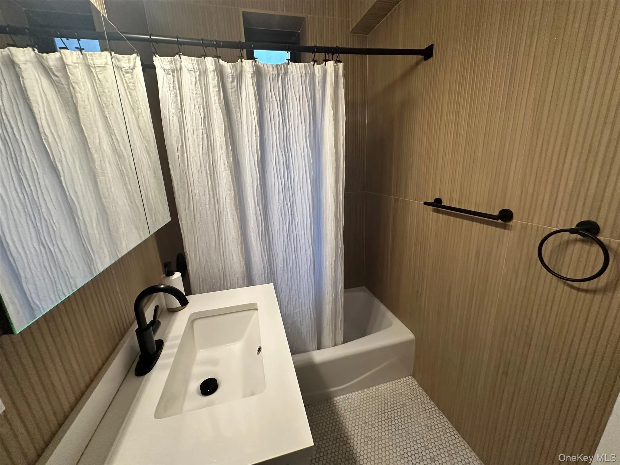 98-76 Queens Boulevard, New York, NY, 1 Bedroom Bedrooms, 1 Room Rooms,1 BathroomBathrooms,Residential Lease,For Rent,Queens,0,964370 98-76 Queens Boulevard, New York, NY, 1 Bedroom Bedrooms, 1 Room Rooms,1 BathroomBathrooms,Residential Lease,For Rent,Queens,0,964370