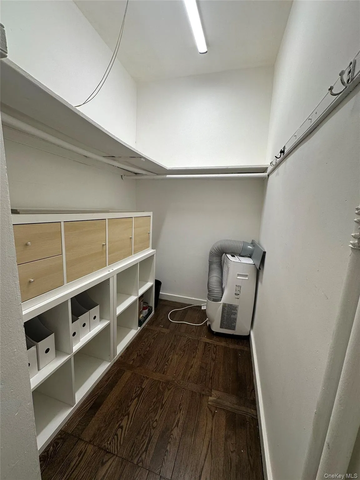 98-76 Queens Boulevard, New York, NY, 1 Bedroom Bedrooms, 1 Room Rooms,1 BathroomBathrooms,Residential Lease,For Rent,Queens,0,964370 98-76 Queens Boulevard, New York, NY, 1 Bedroom Bedrooms, 1 Room Rooms,1 BathroomBathrooms,Residential Lease,For Rent,Queens,0,964370