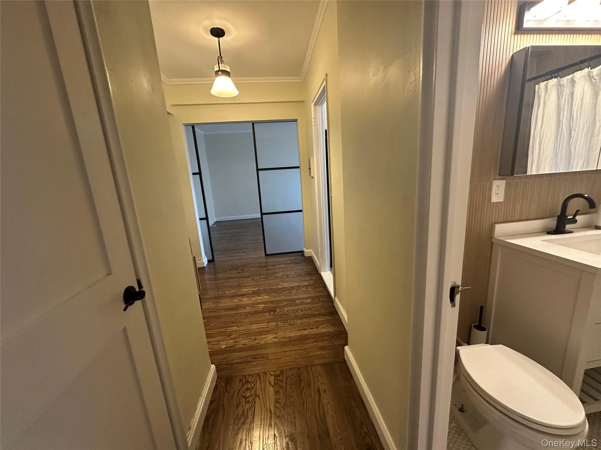 98-76 Queens Boulevard, New York, NY, 1 Bedroom Bedrooms, 1 Room Rooms,1 BathroomBathrooms,Residential Lease,For Rent,Queens,0,964370 98-76 Queens Boulevard, New York, NY, 1 Bedroom Bedrooms, 1 Room Rooms,1 BathroomBathrooms,Residential Lease,For Rent,Queens,0,964370