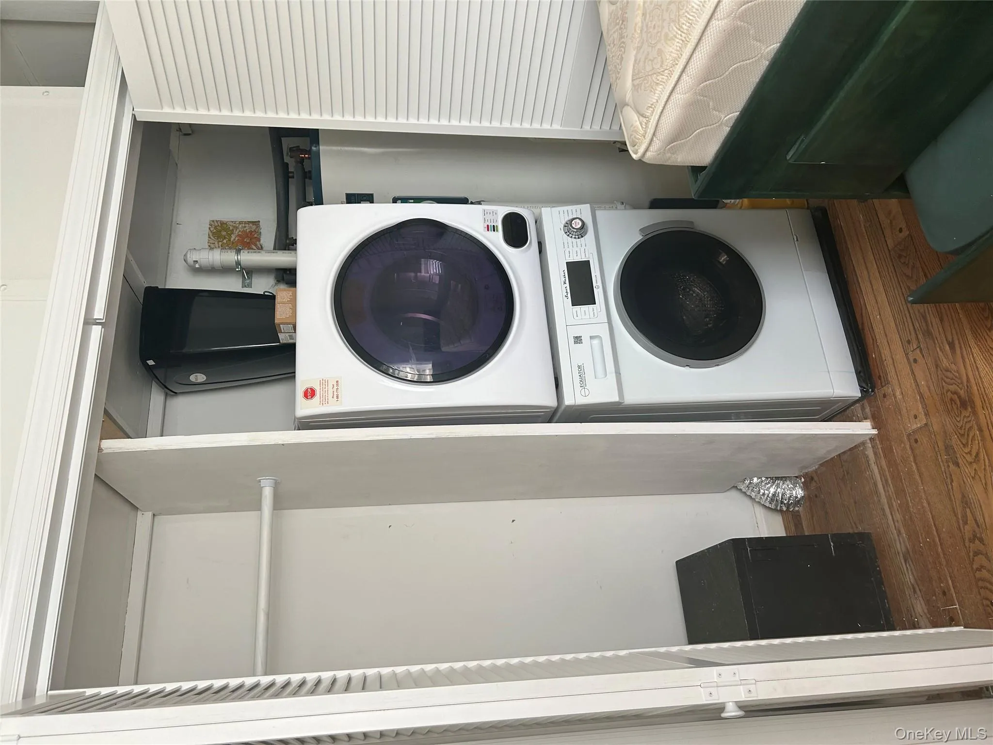 1406 Route 82, East Fishkill, NY, 2 Bedrooms Bedrooms, 5 Rooms Rooms,1 BathroomBathrooms,Residential Lease,For Rent,Route 82,0,964374 1406 Route 82, East Fishkill, NY, 2 Bedrooms Bedrooms, 5 Rooms Rooms,1 BathroomBathrooms,Residential Lease,For Rent,Route 82,0,964374