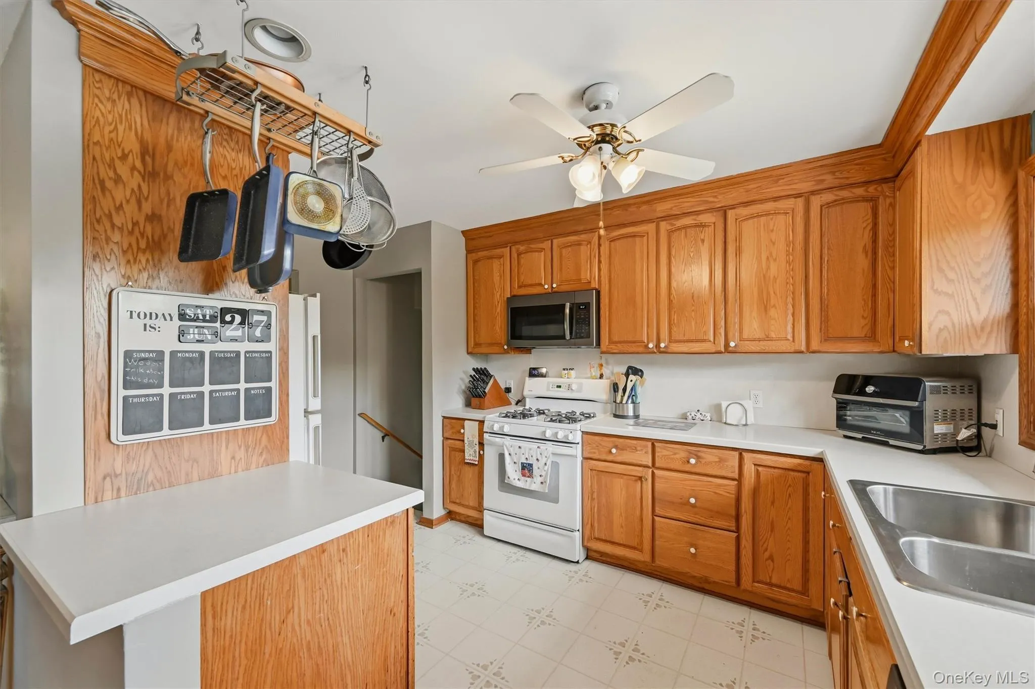 7 Tamarac Lane, Stony Point, NY, 3 Bedrooms Bedrooms, 8 Rooms Rooms,2 BathroomsBathrooms,Residential,For Rent,Tamarac,0,964376 7 Tamarac Lane, Stony Point, NY, 3 Bedrooms Bedrooms, 8 Rooms Rooms,2 BathroomsBathrooms,Residential,For Rent,Tamarac,0,964376
