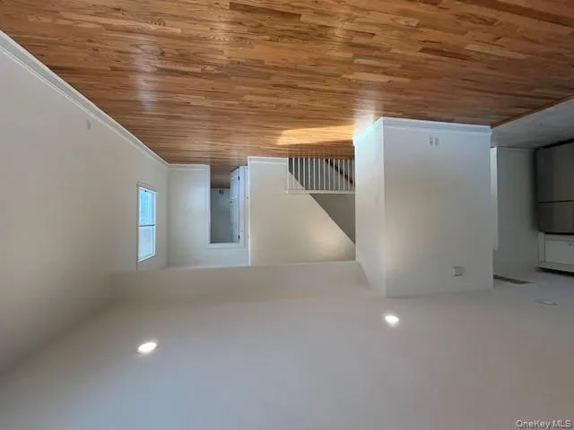 8 Dunes Lane, North Hempstead, NY, 2 Bedrooms Bedrooms, 4 Rooms Rooms,1 BathroomBathrooms,Residential Lease,For Rent,Dunes,0,964378 8 Dunes Lane, North Hempstead, NY, 2 Bedrooms Bedrooms, 4 Rooms Rooms,1 BathroomBathrooms,Residential Lease,For Rent,Dunes,0,964378