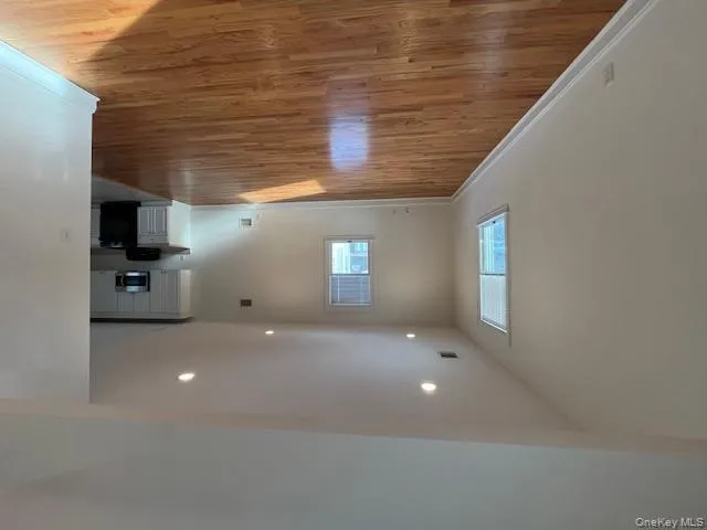 8 Dunes Lane, North Hempstead, NY, 2 Bedrooms Bedrooms, 4 Rooms Rooms,1 BathroomBathrooms,Residential Lease,For Rent,Dunes,0,964378 8 Dunes Lane, North Hempstead, NY, 2 Bedrooms Bedrooms, 4 Rooms Rooms,1 BathroomBathrooms,Residential Lease,For Rent,Dunes,0,964378