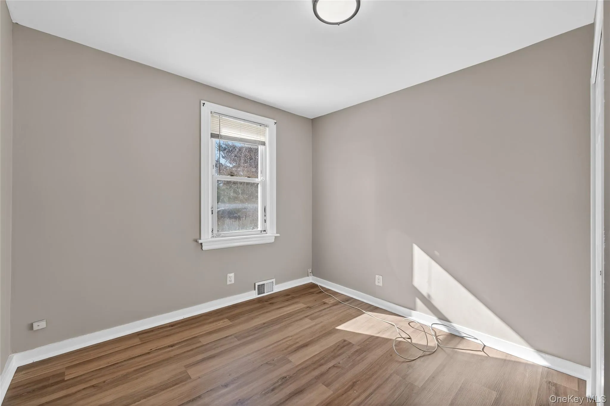 644 Northville Turnpike, Riverhead, NY, 3 Bedrooms Bedrooms, 7 Rooms Rooms,1 BathroomBathrooms,Residential Lease,For Rent,Northville,0,964381 644 Northville Turnpike, Riverhead, NY, 3 Bedrooms Bedrooms, 7 Rooms Rooms,1 BathroomBathrooms,Residential Lease,For Rent,Northville,0,964381