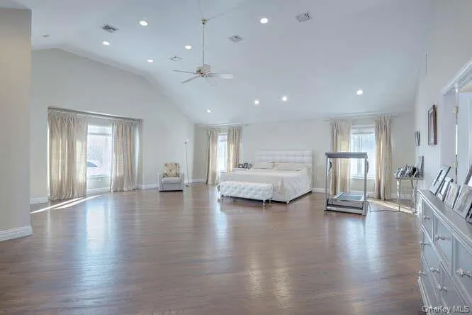 89 Spook Rock Road, Ramapo, NY, 5 Bedrooms Bedrooms, 9 Rooms Rooms,4 BathroomsBathrooms,Residential,For Rent,Spook Rock,0,964405 89 Spook Rock Road, Ramapo, NY, 5 Bedrooms Bedrooms, 9 Rooms Rooms,4 BathroomsBathrooms,Residential,For Rent,Spook Rock,0,964405