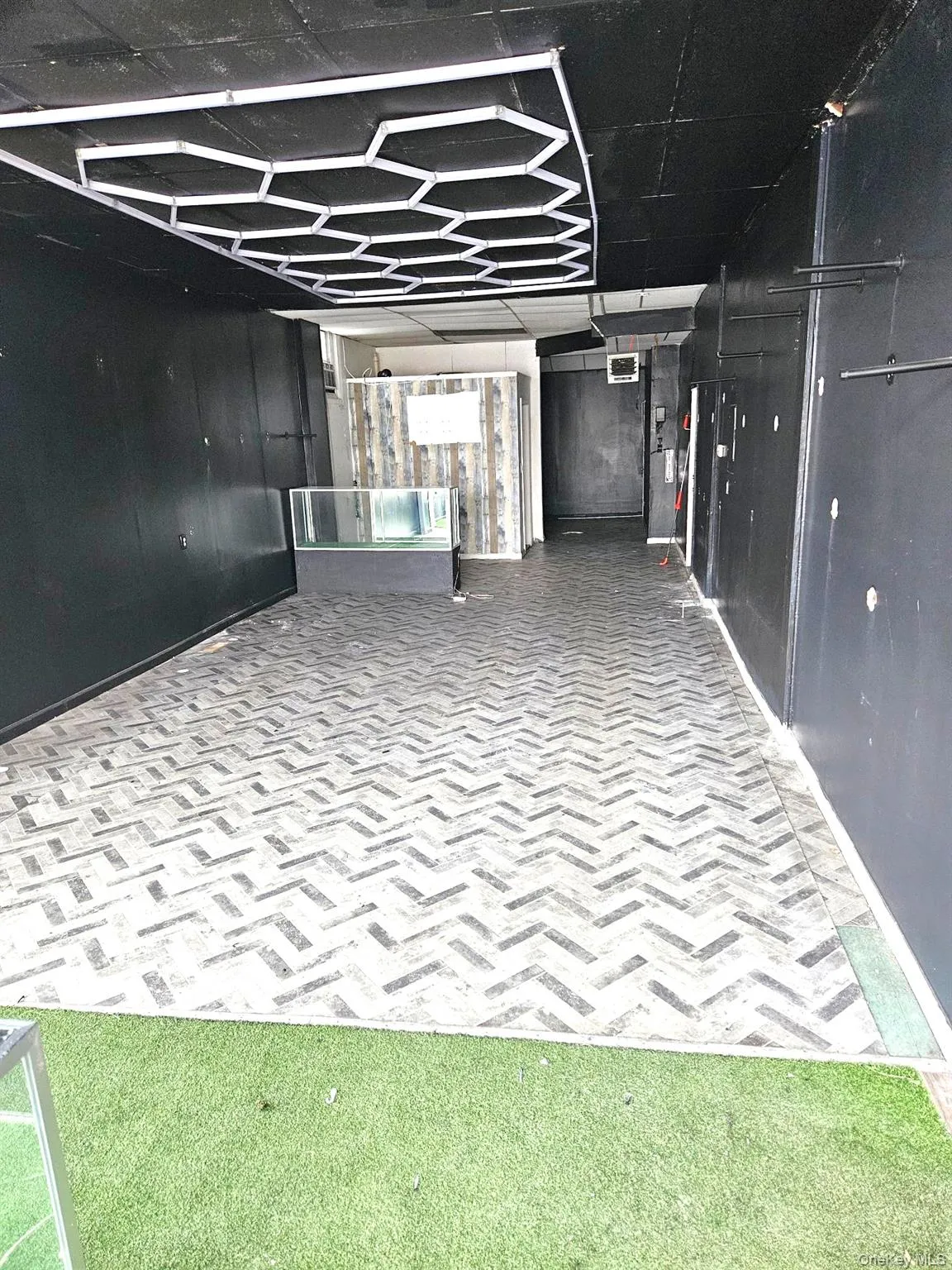 Interior space. Open to your design idea. Interior space. Open to your design idea.