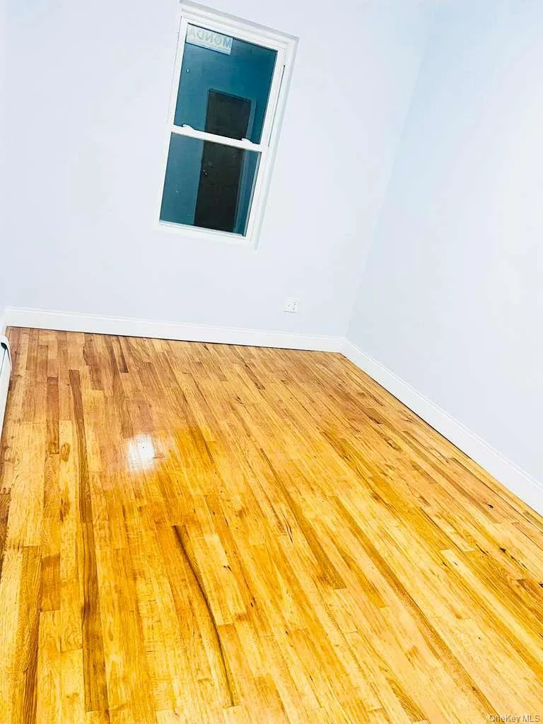 177-51 105th Avenue, New York, NY, 3 Bedrooms Bedrooms, 5 Rooms Rooms,1 BathroomBathrooms,Residential Lease,For Rent,105th,0,964423 177-51 105th Avenue, New York, NY, 3 Bedrooms Bedrooms, 5 Rooms Rooms,1 BathroomBathrooms,Residential Lease,For Rent,105th,0,964423