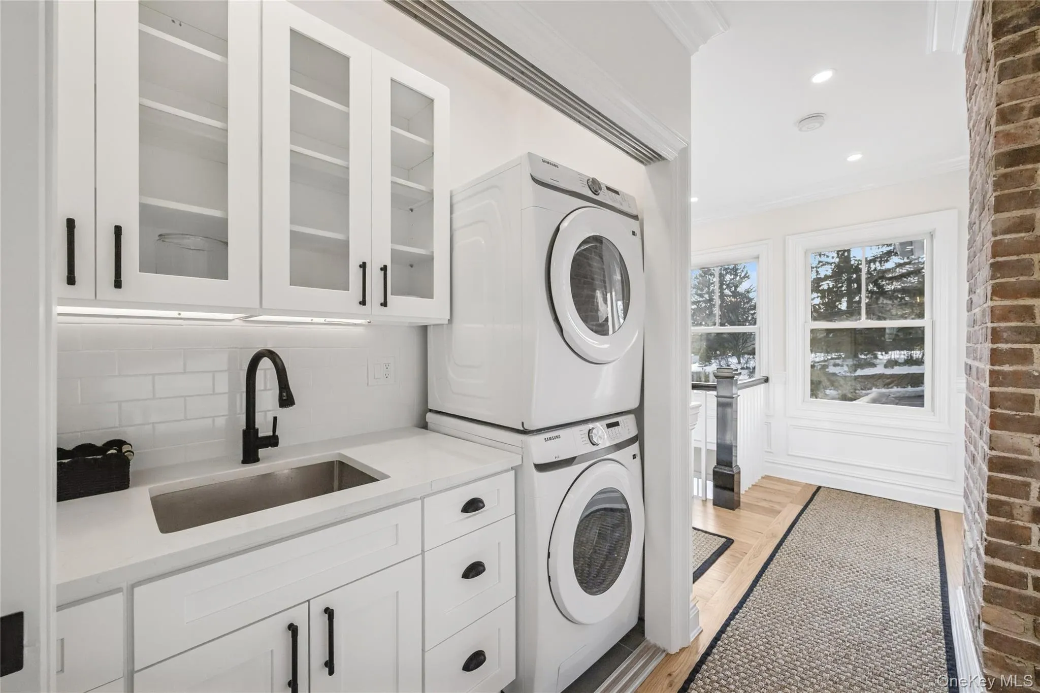 227 Prospect Avenue, Oyster Bay, NY, 5 Bedrooms Bedrooms, 11 Rooms Rooms,4 BathroomsBathrooms,Residential,For Rent,Prospect,0,964425 227 Prospect Avenue, Oyster Bay, NY, 5 Bedrooms Bedrooms, 11 Rooms Rooms,4 BathroomsBathrooms,Residential,For Rent,Prospect,0,964425