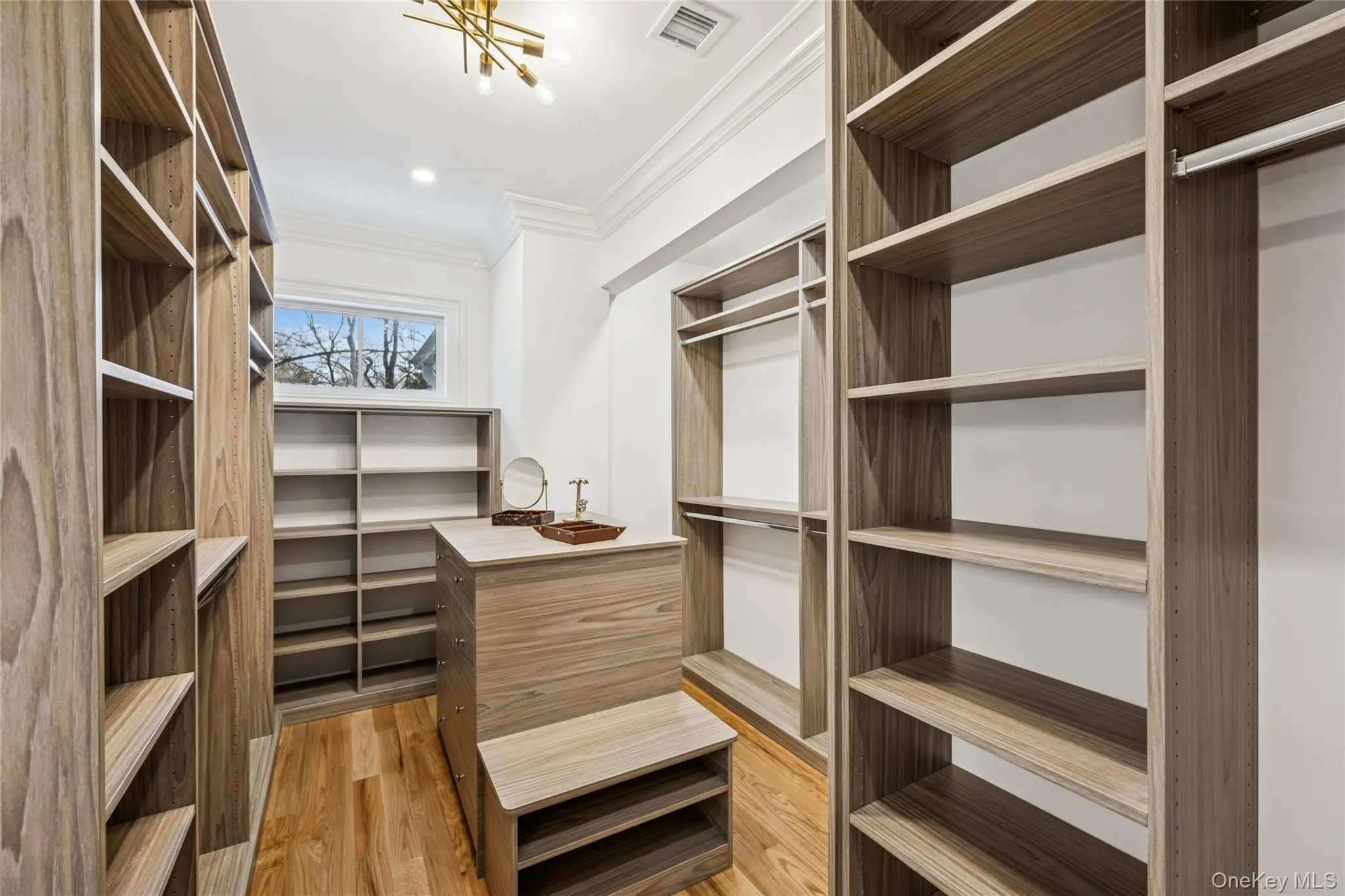 227 Prospect Avenue, Oyster Bay, NY, 5 Bedrooms Bedrooms, 11 Rooms Rooms,4 BathroomsBathrooms,Residential,For Rent,Prospect,0,964425 227 Prospect Avenue, Oyster Bay, NY, 5 Bedrooms Bedrooms, 11 Rooms Rooms,4 BathroomsBathrooms,Residential,For Rent,Prospect,0,964425