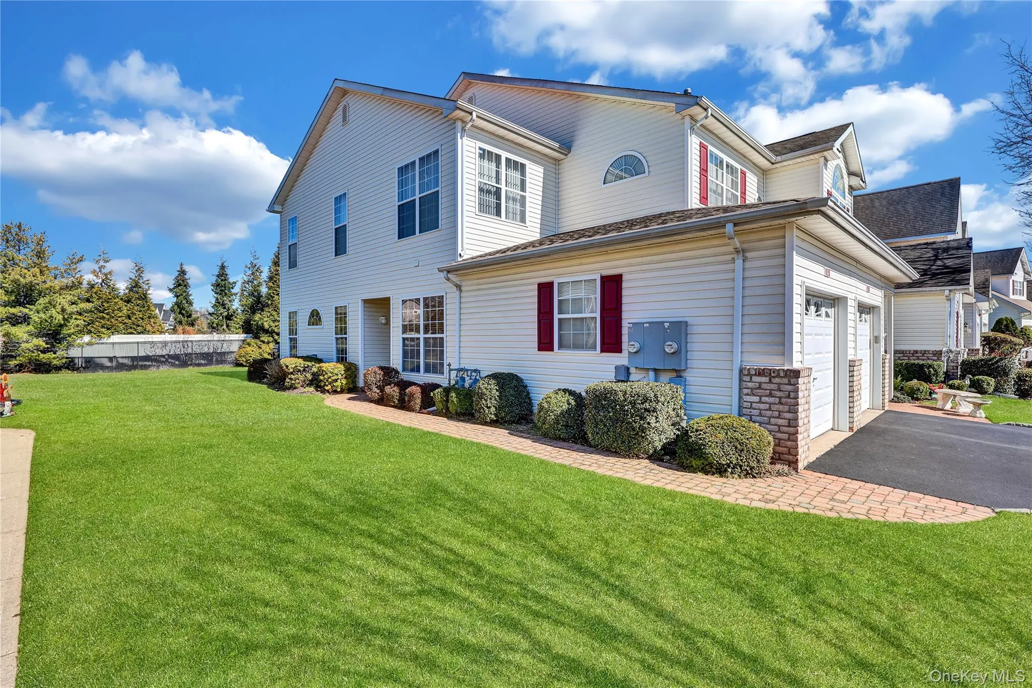 85 Constantine Way, Brookhaven, NY, 2 Bedrooms Bedrooms, 5 Rooms Rooms,2 BathroomsBathrooms,Residential,For Rent,Constantine,0,964448 85 Constantine Way, Brookhaven, NY, 2 Bedrooms Bedrooms, 5 Rooms Rooms,2 BathroomsBathrooms,Residential,For Rent,Constantine,0,964448