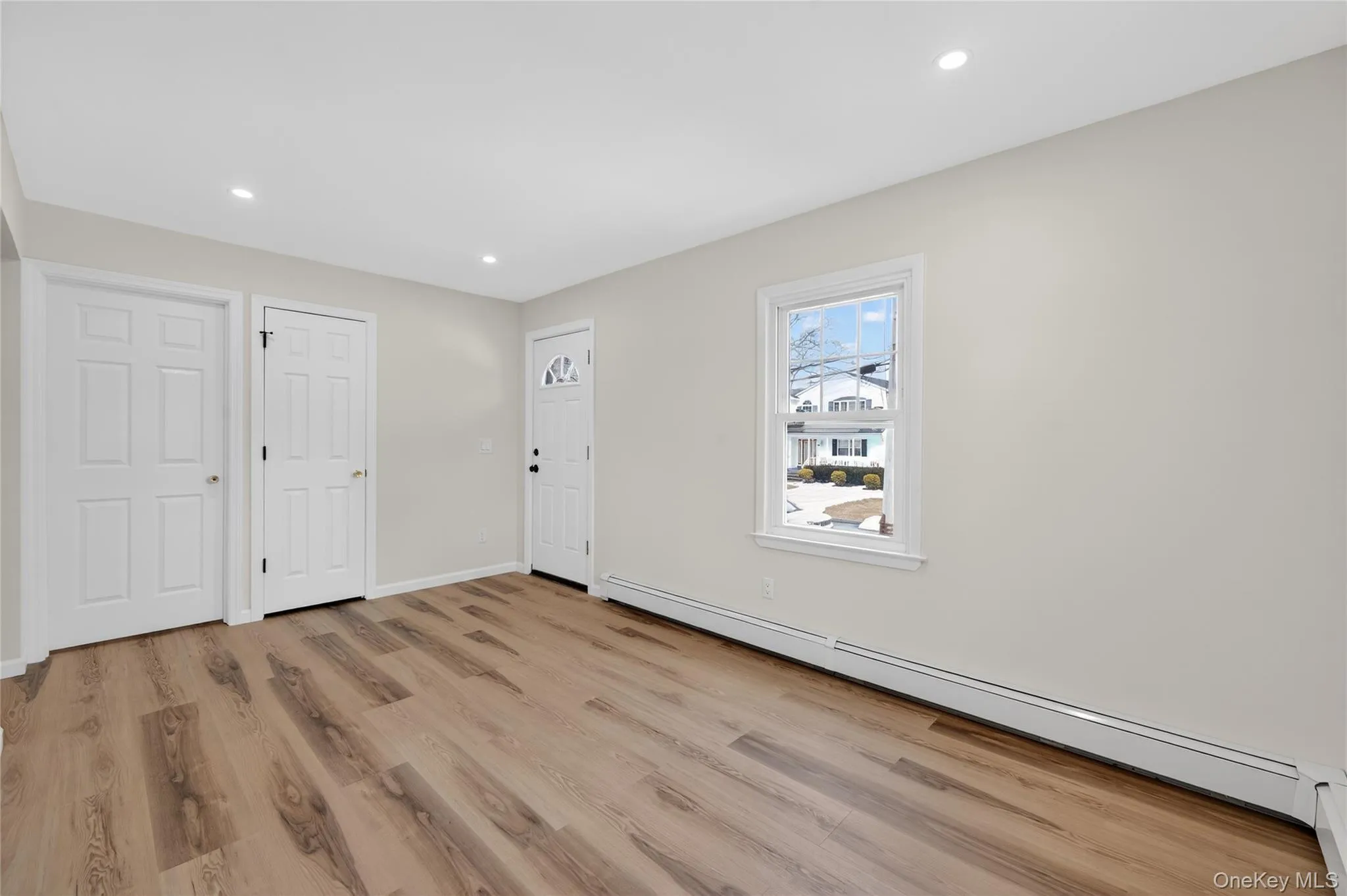 12 Adams Avenue, Babylon, NY, 2 Bedrooms Bedrooms, 5 Rooms Rooms,1 BathroomBathrooms,Residential Lease,For Rent,Adams,0,964452 12 Adams Avenue, Babylon, NY, 2 Bedrooms Bedrooms, 5 Rooms Rooms,1 BathroomBathrooms,Residential Lease,For Rent,Adams,0,964452