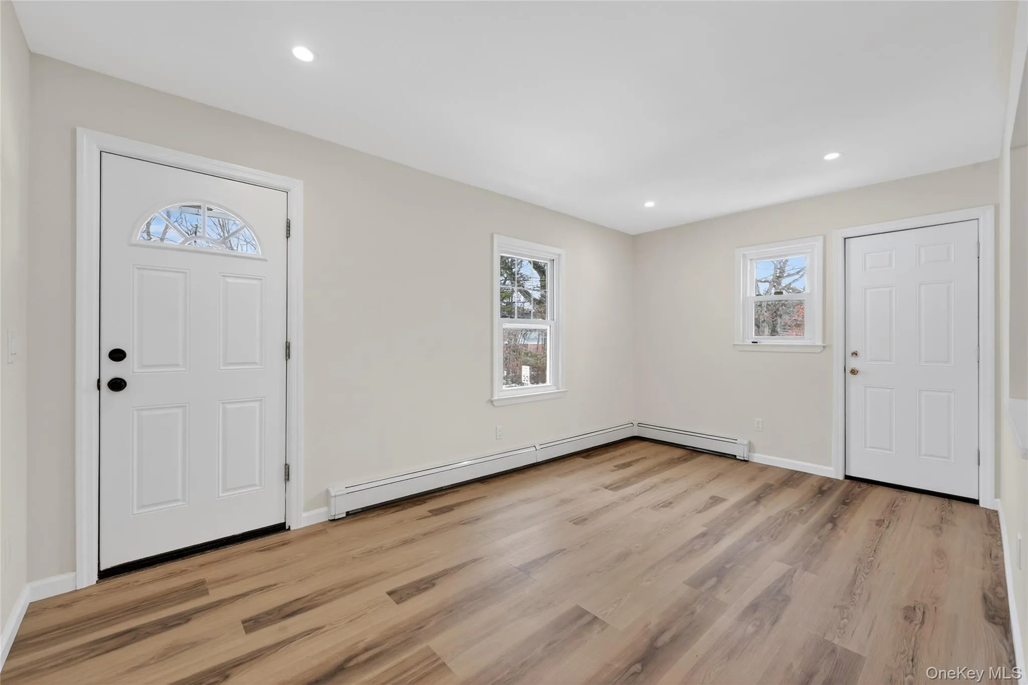 12 Adams Avenue, Babylon, NY, 2 Bedrooms Bedrooms, 5 Rooms Rooms,1 BathroomBathrooms,Residential Lease,For Rent,Adams,0,964452 12 Adams Avenue, Babylon, NY, 2 Bedrooms Bedrooms, 5 Rooms Rooms,1 BathroomBathrooms,Residential Lease,For Rent,Adams,0,964452