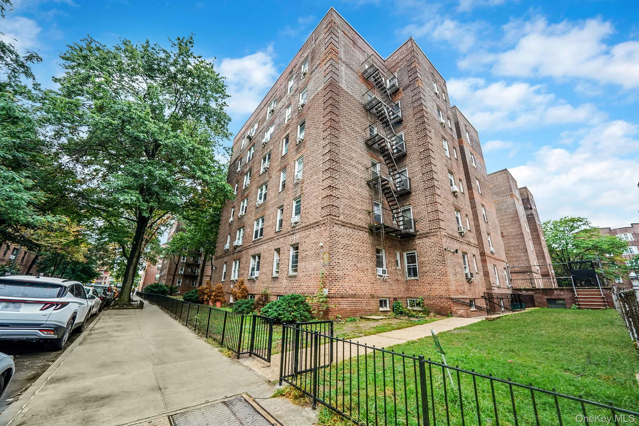 35-40 75th Street, New York, NY, 1 Bedroom Bedrooms, 5 Rooms Rooms,1 BathroomBathrooms,Residential,For Rent,75th,0,964456 35-40 75th Street, New York, NY, 1 Bedroom Bedrooms, 5 Rooms Rooms,1 BathroomBathrooms,Residential,For Rent,75th,0,964456